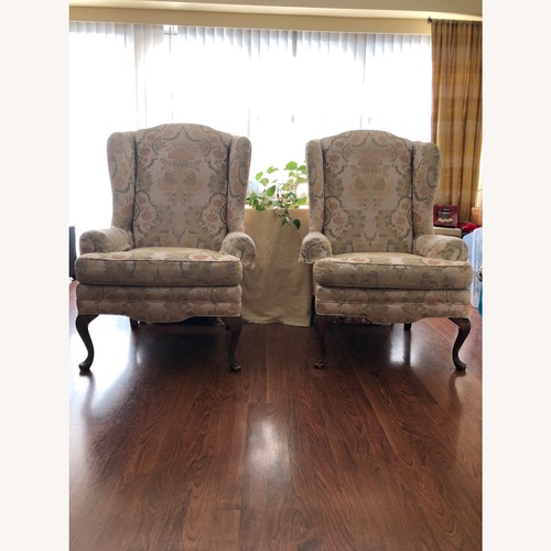 Used Fabric Accent Chairs for sale on AptDeco