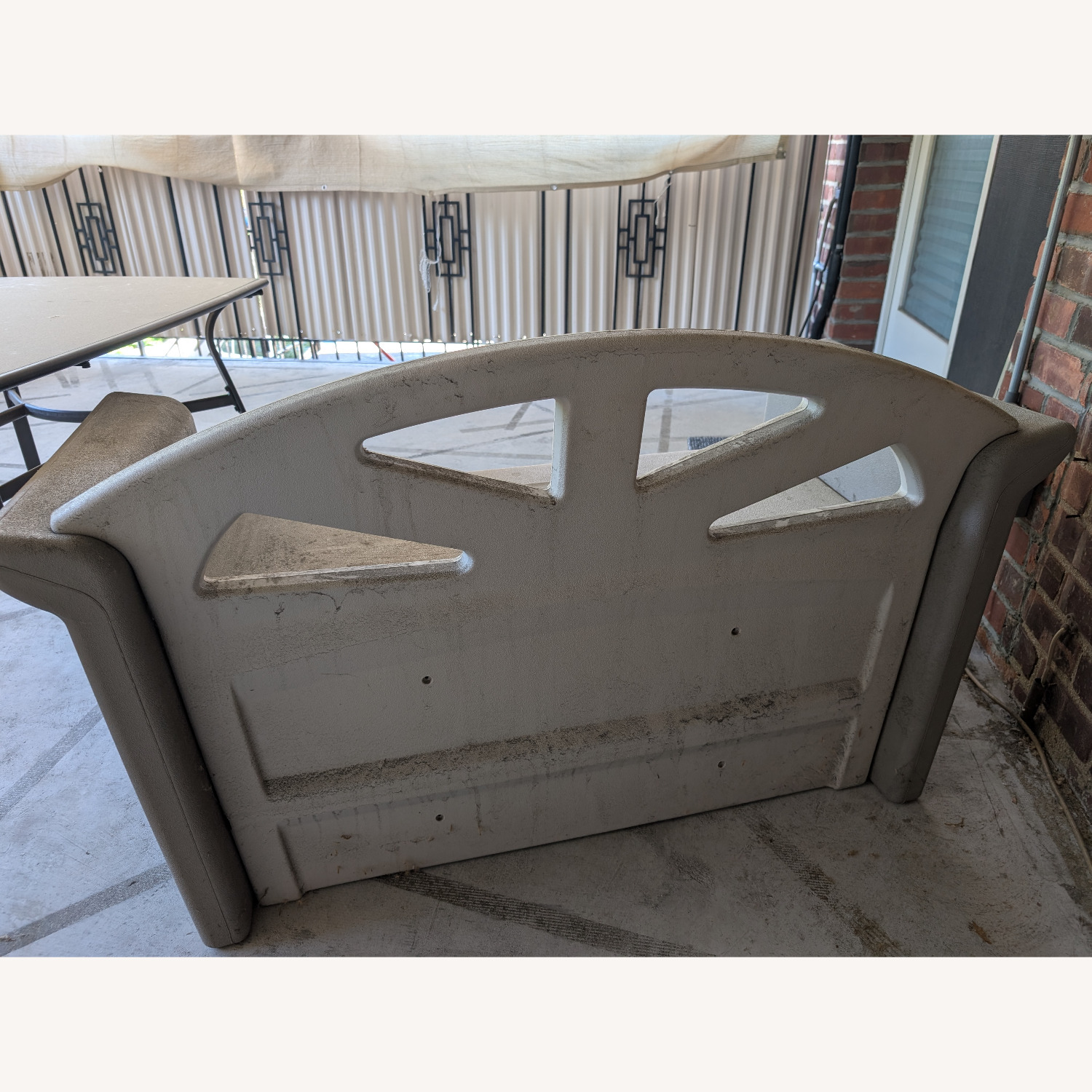 Rubbermaid Light Gray Resin Outdoor Storage Bench - image-2