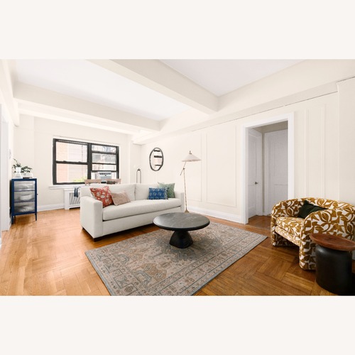 Used Nicolette Hand-Knotted Wool Rug for sale on AptDeco