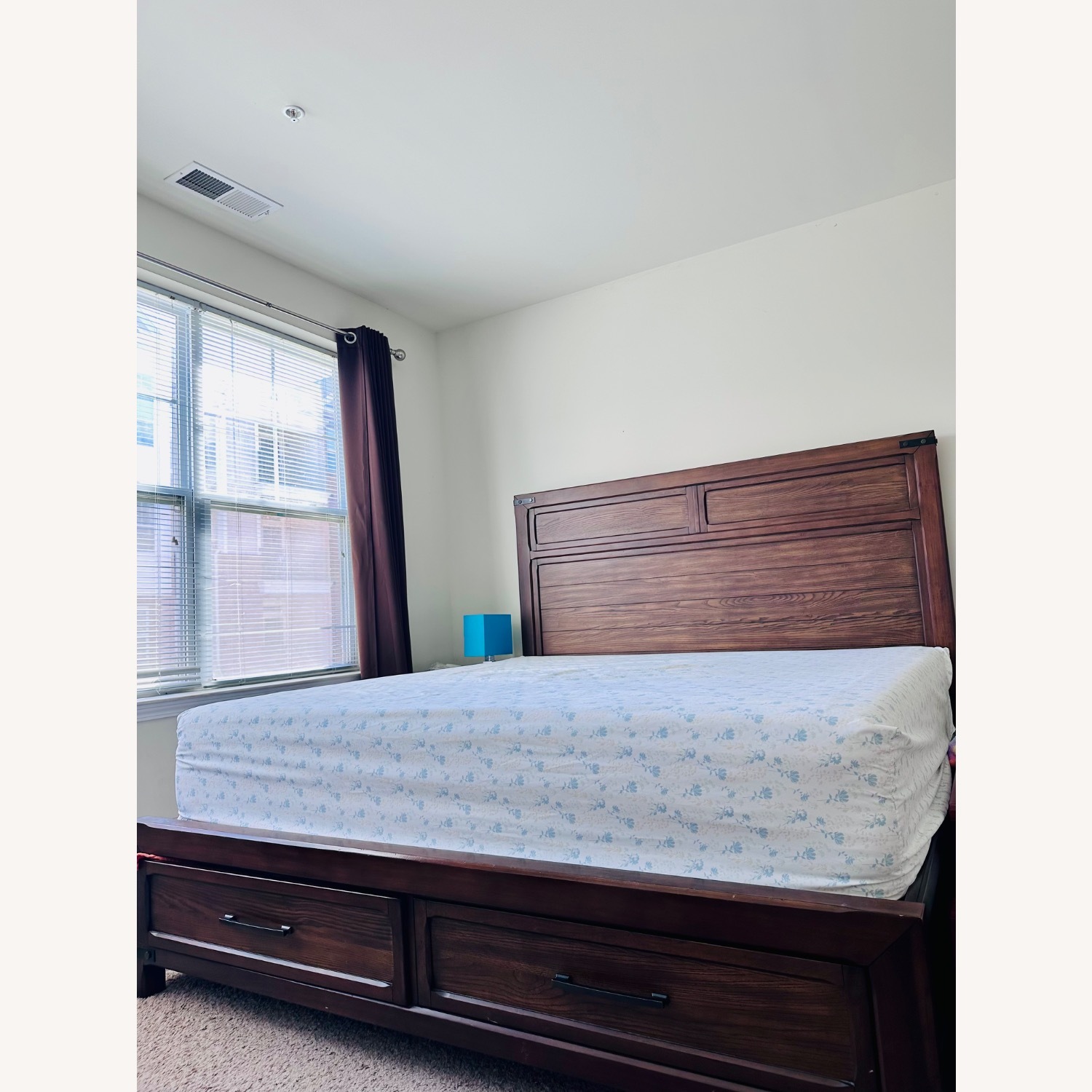 Urban Park King Bed - image-2