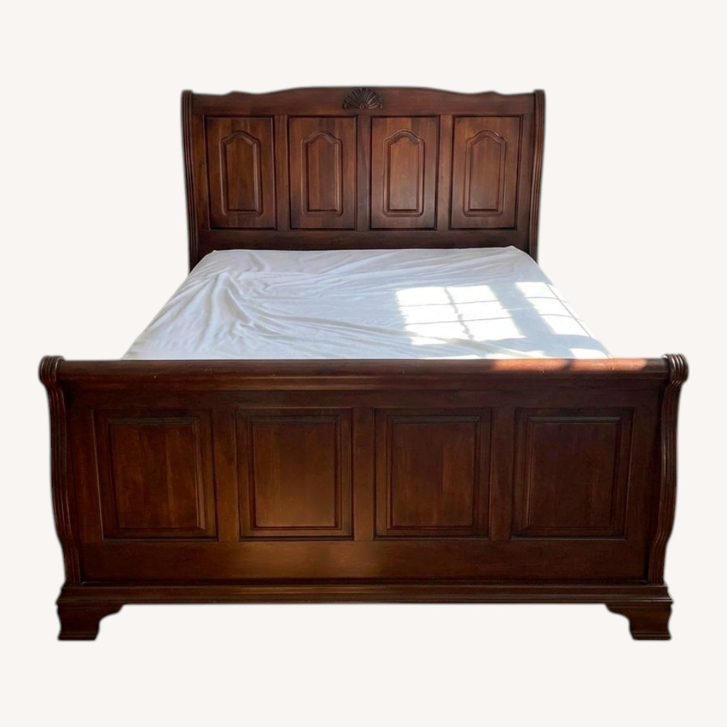 Traditional Style Xtra Long Queen Bed - image-0