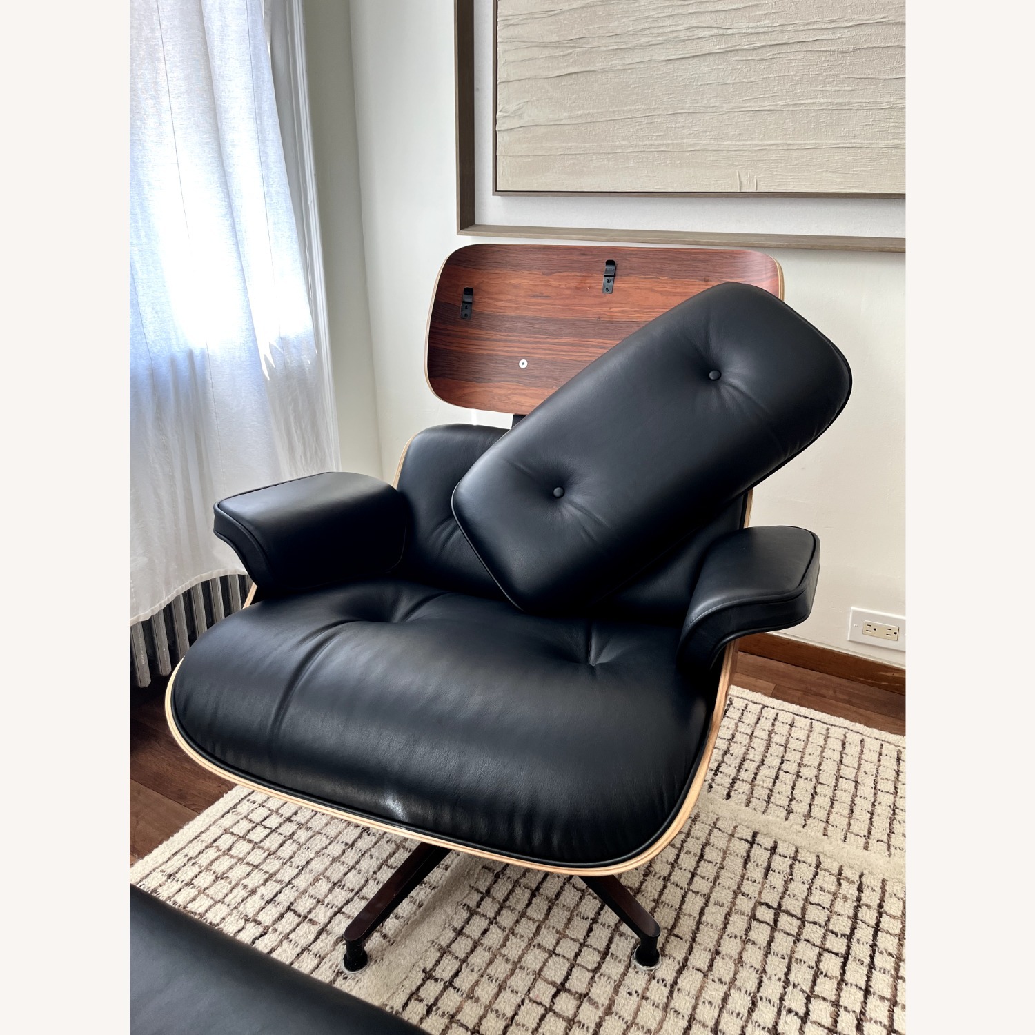 Eames Lounge Chair Replica Black Leather - image-4
