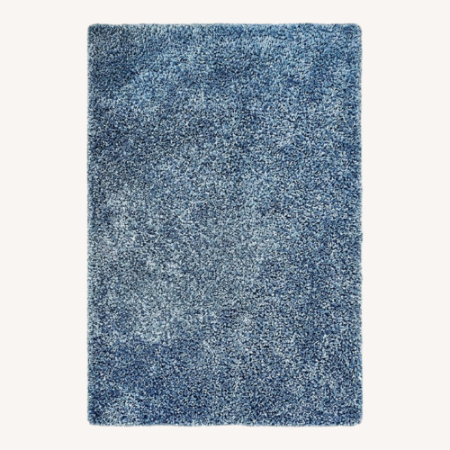 Used Bright Royal Blue 8 X 10 Shag Area Rug for sale on AptDeco