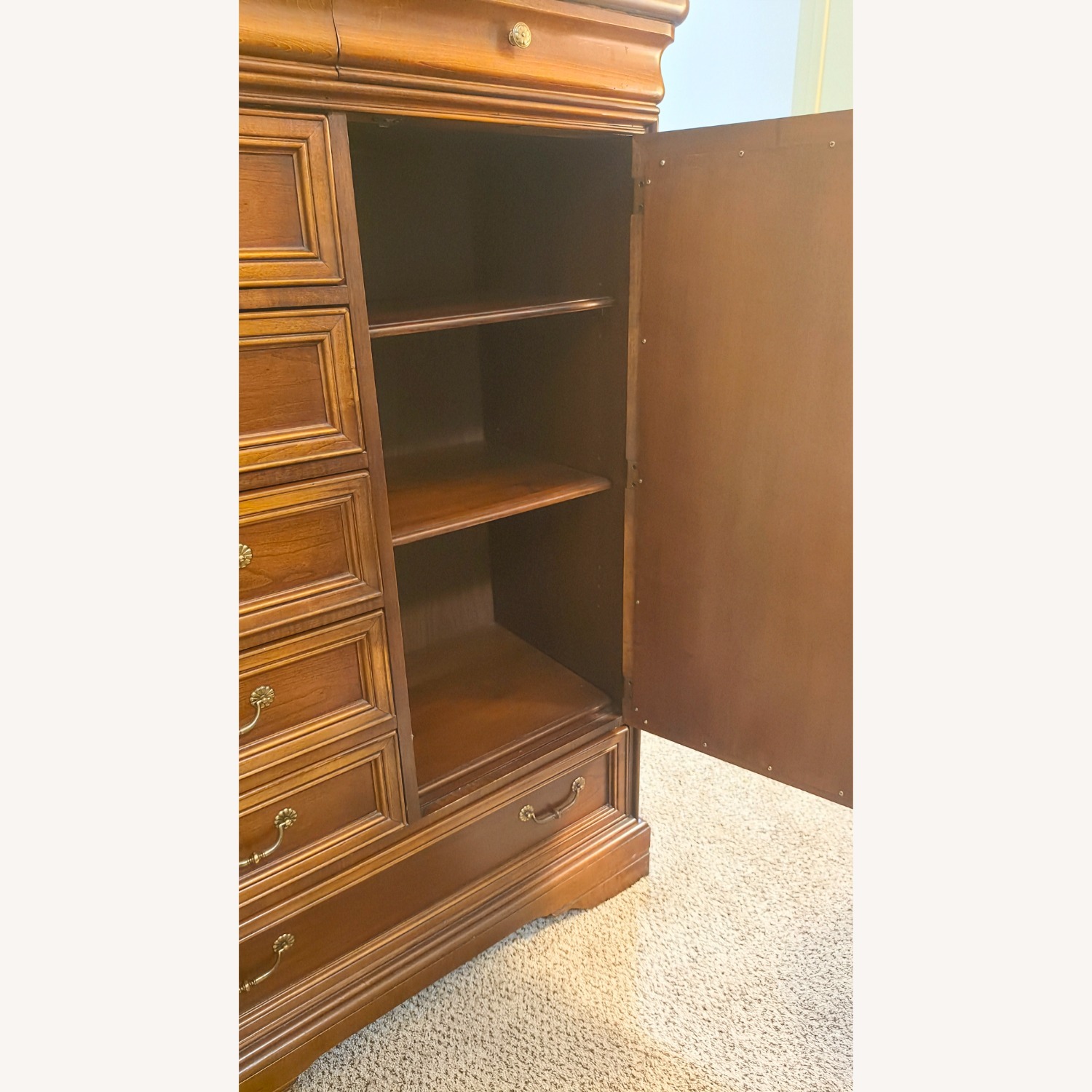Vintage Lexington  Cherry Wood Wardro - image-11