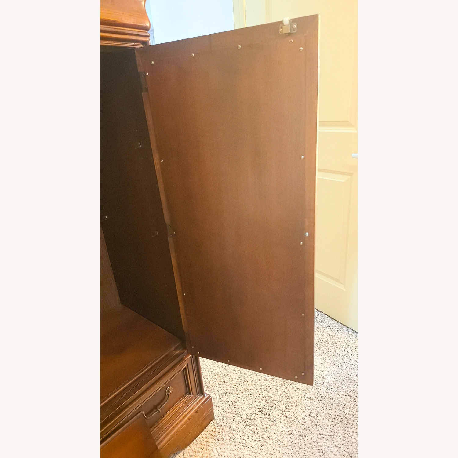Vintage Lexington  Cherry Wood Wardro - image-14