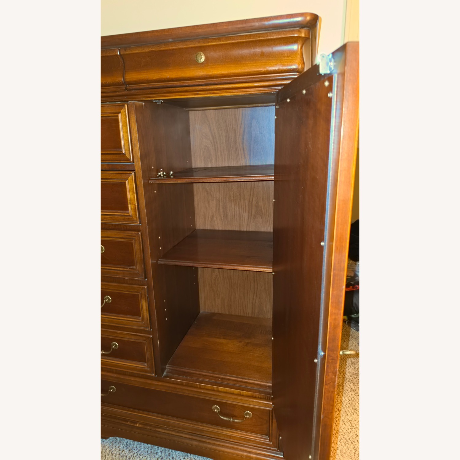 Vintage Lexington  Cherry Wood Wardro - image-2