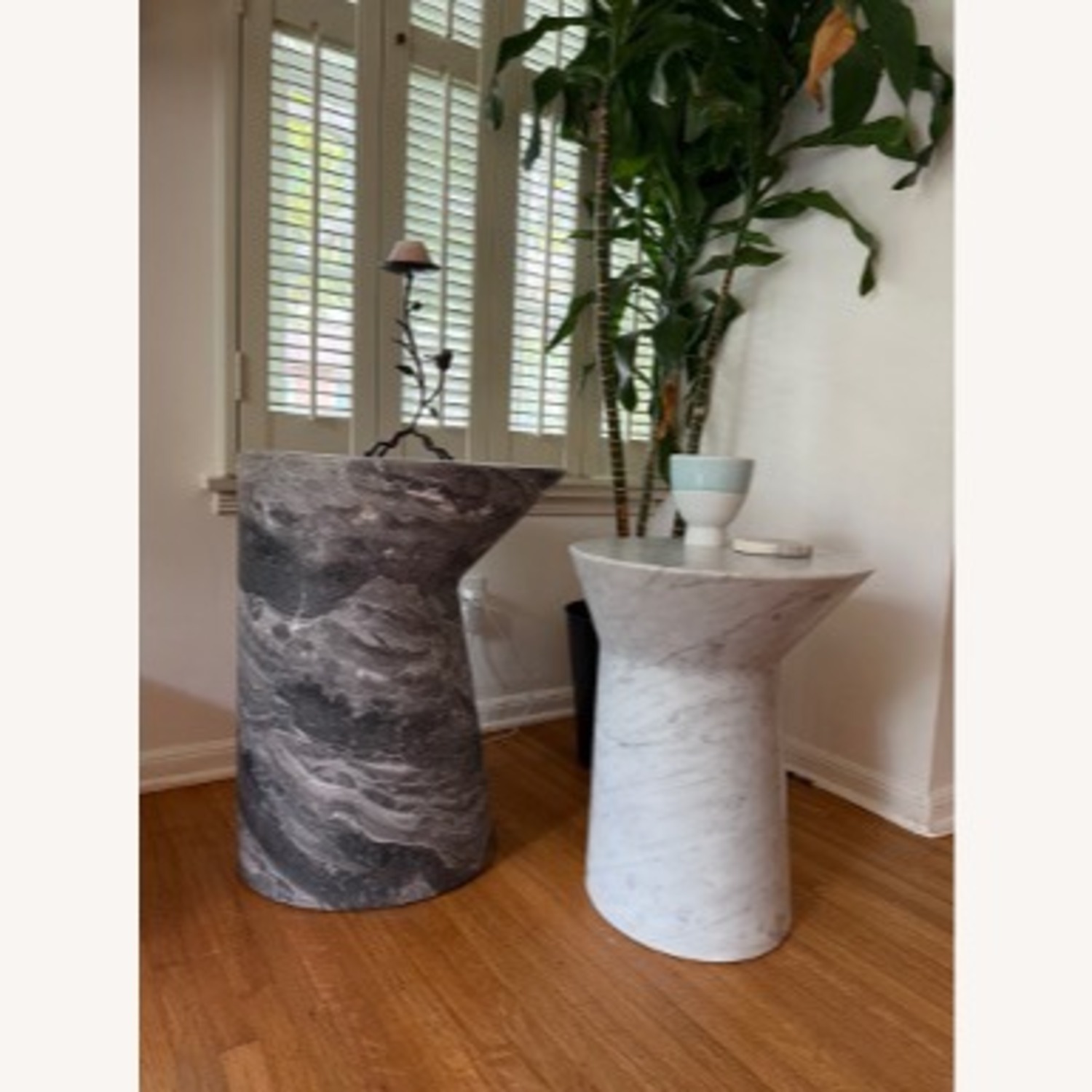 Adolfo Abejón Solid Orobico Marble Side Table  - image-4