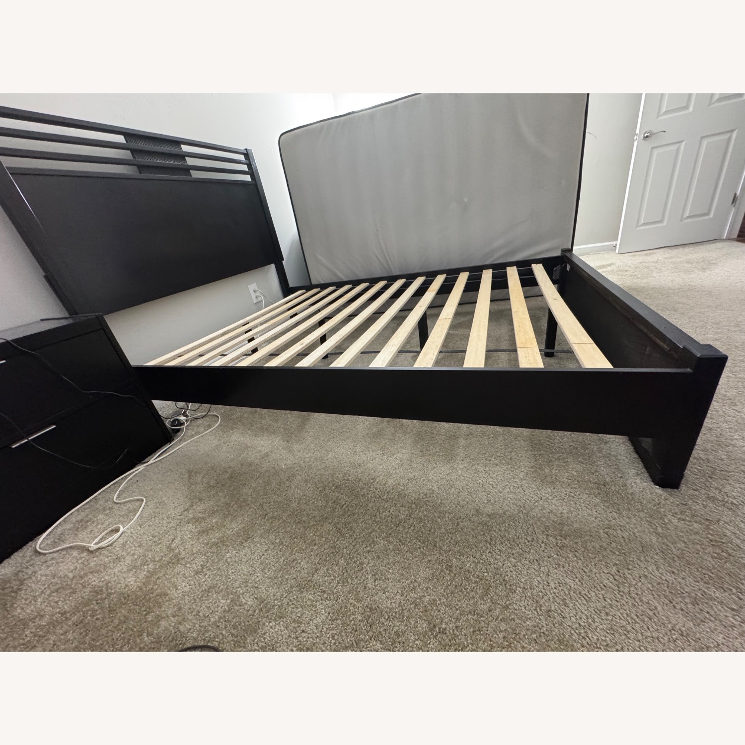 Concorde Platform Bed - image-4