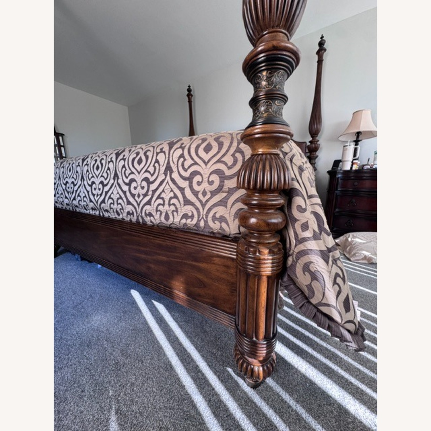 Thomasville Hemingway King Poster Bed - image-4