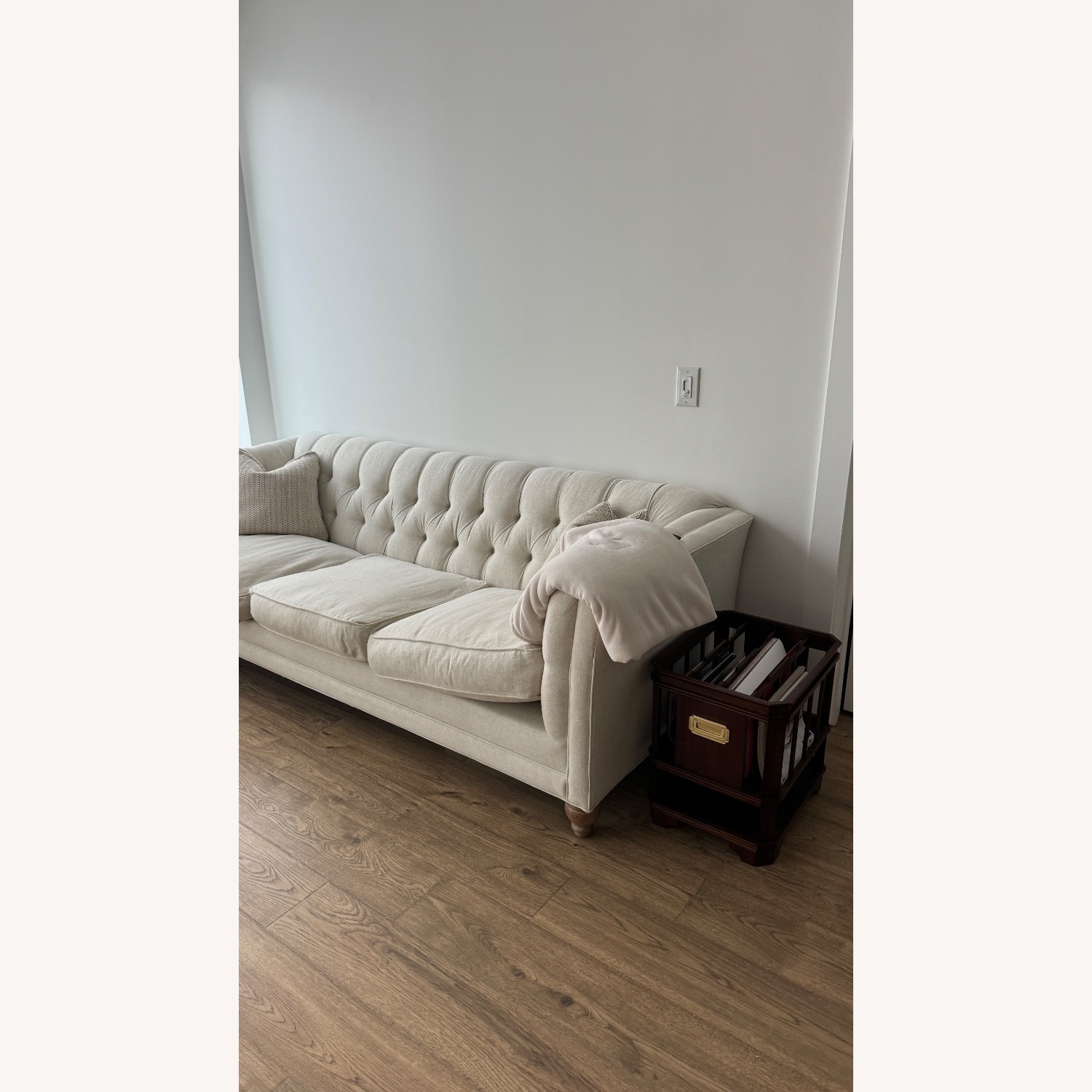 White Custom uUpholstery Designer Sofa - image-3