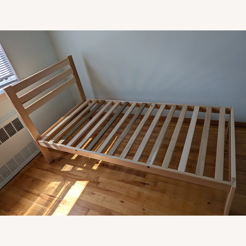 Used Amazon Frames Twin-Sized Lexington Platform Bed Frame for sale on AptDeco