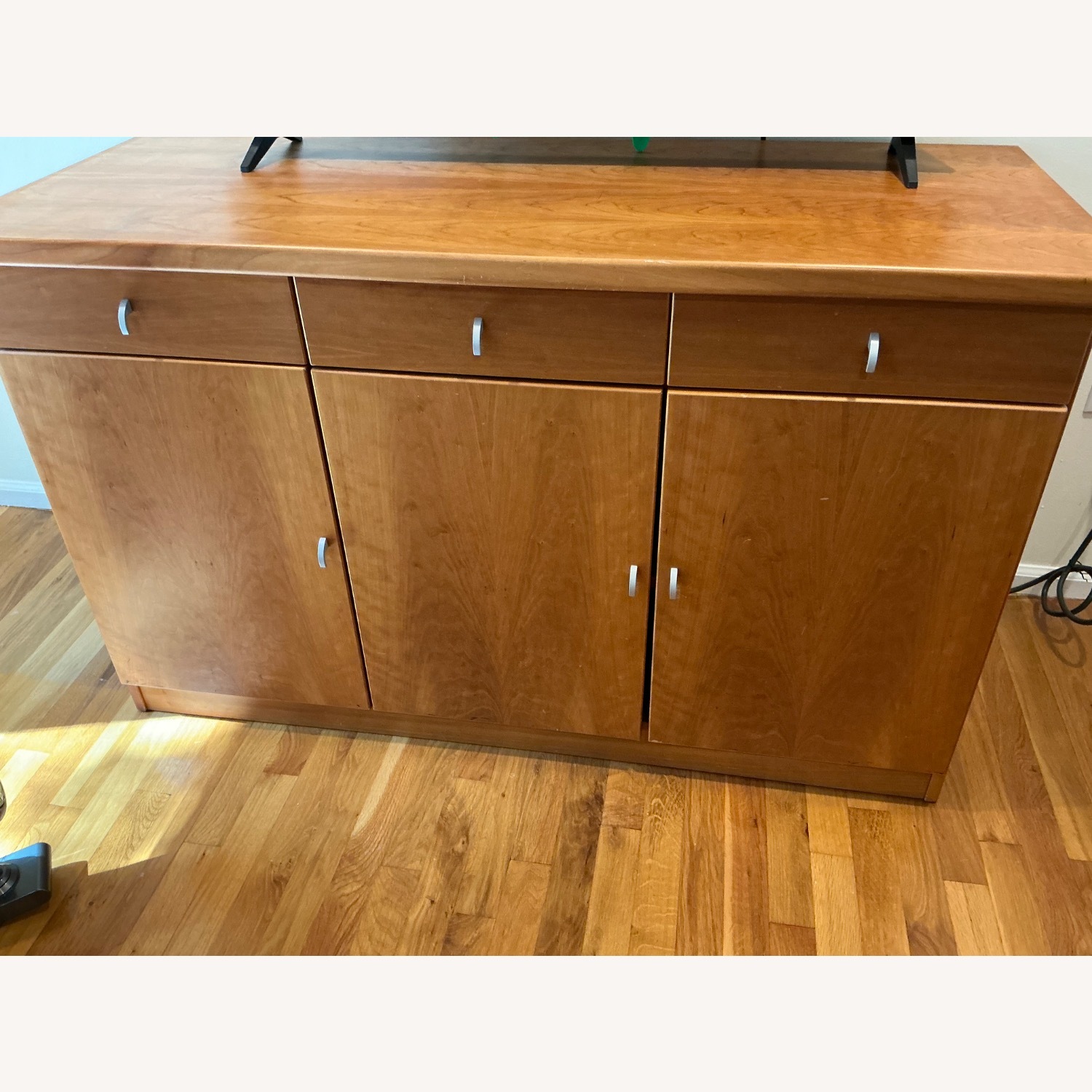 Light Brown Sideboard - image-10