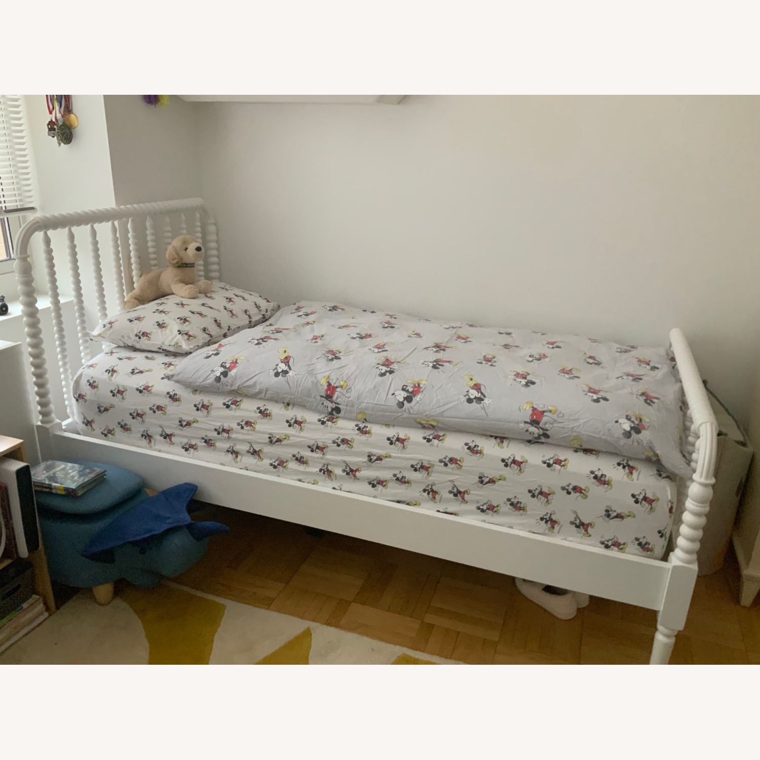 Crate & Kids White Wood Twin Bed - image-2