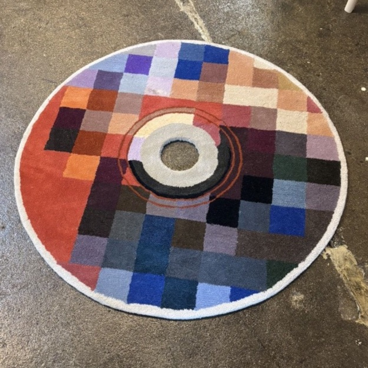 Curved By Sean Brown Small Rug 2.2' x 2.2' - image-2