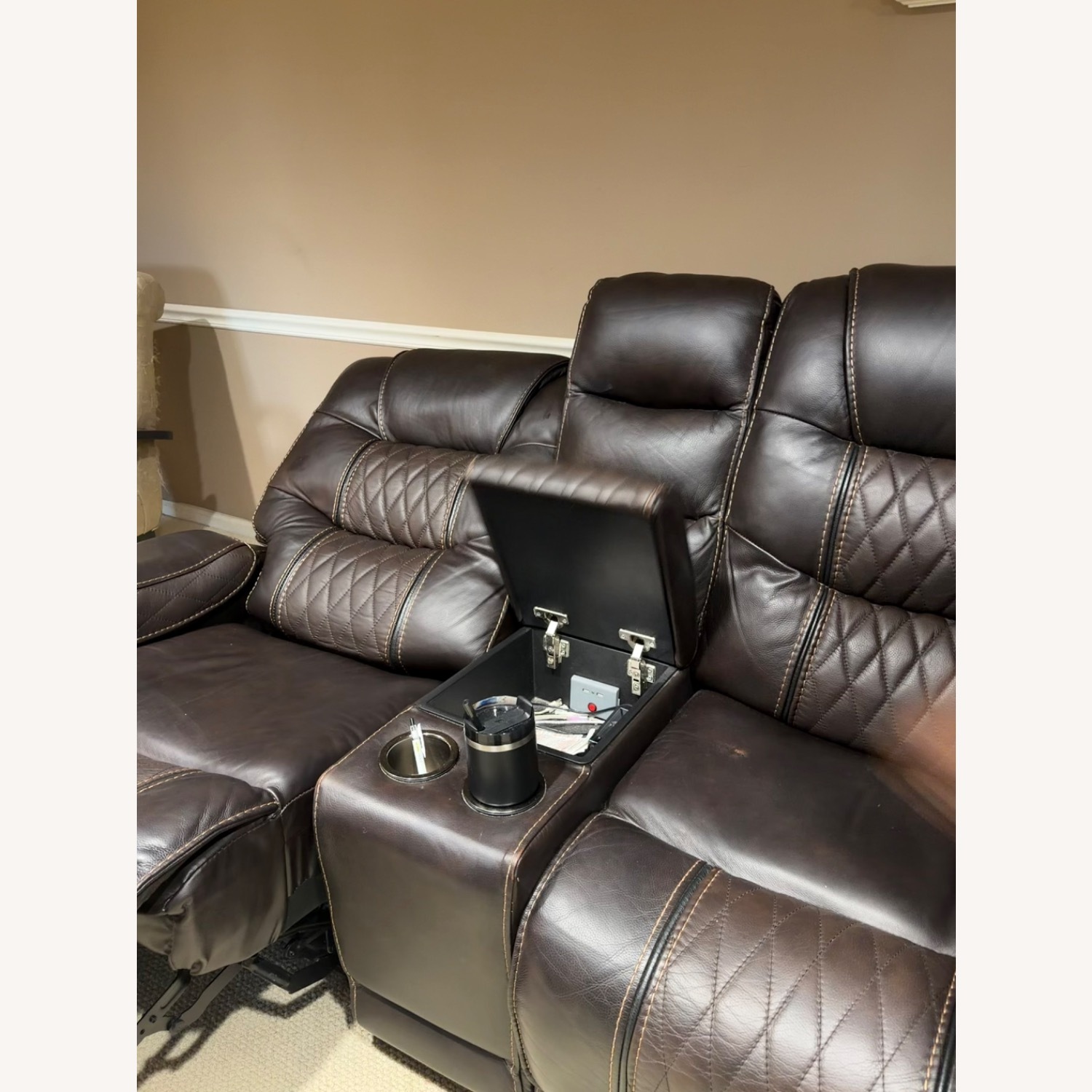 Bob's Discount Furniture Dark Brown 2 Seater Sofa - image-3