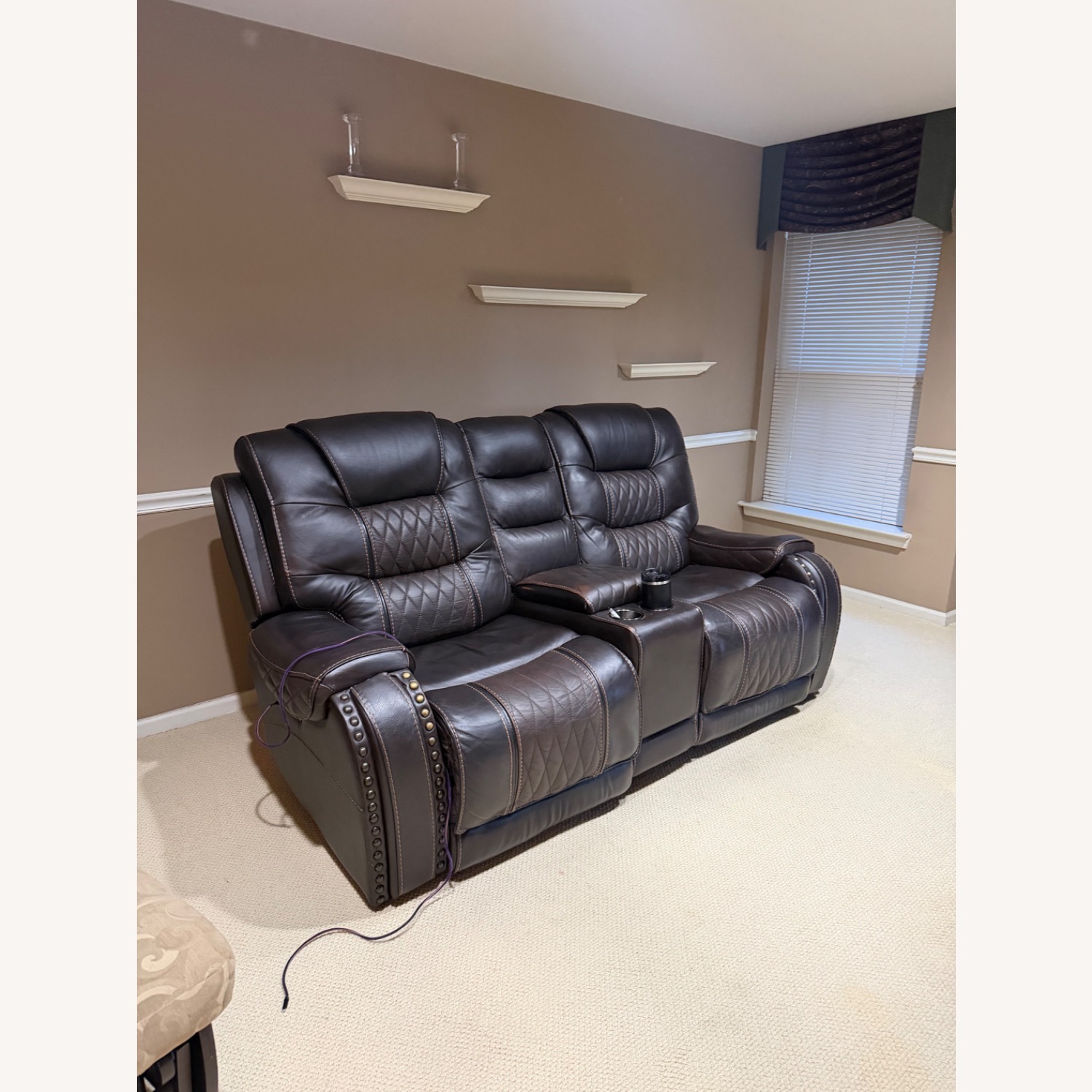 Bob's Discount Furniture Dark Brown 2 Seater Sofa - image-2