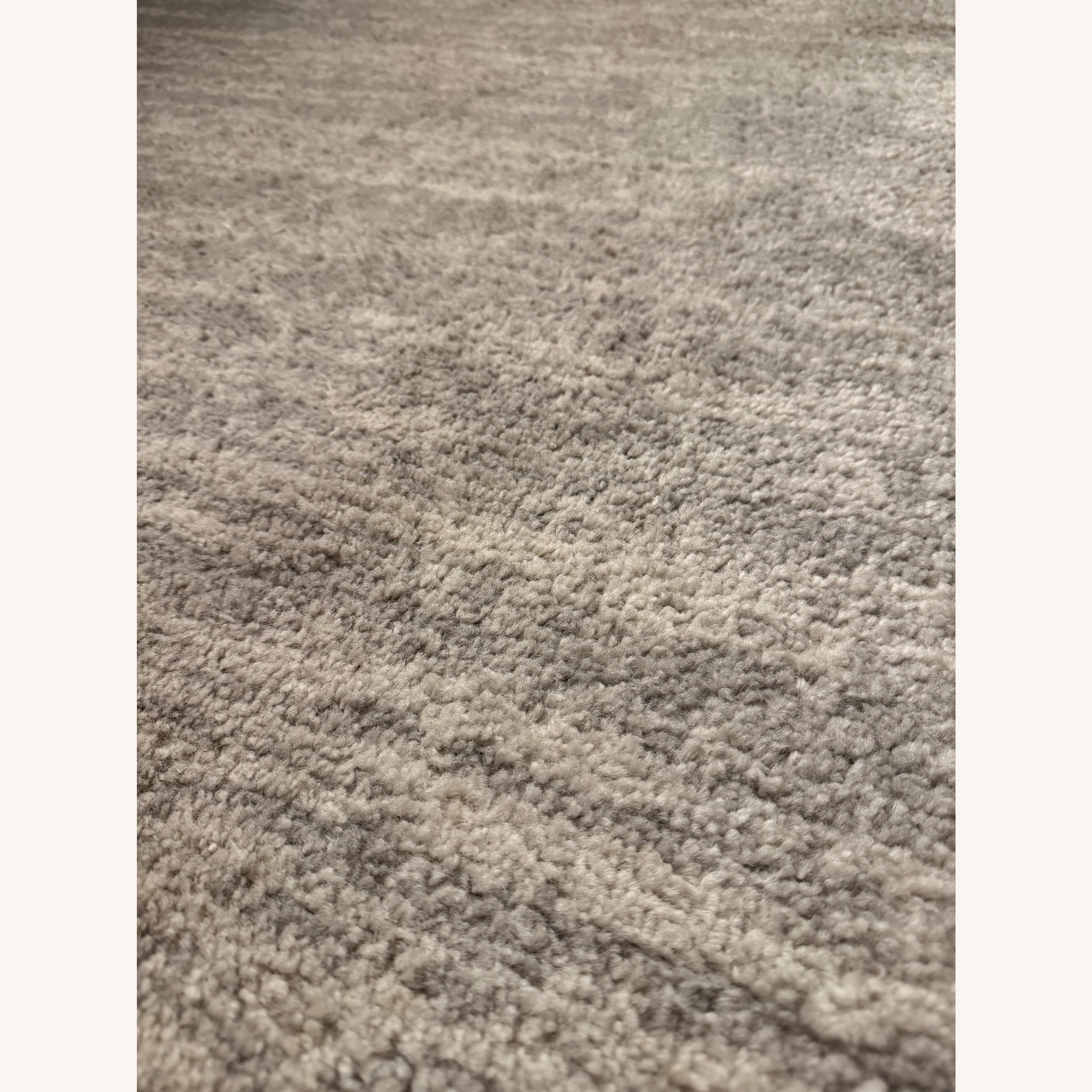 Wayfair Light Gray Boucle Area Rug 5.1' x 7.5' - image-4