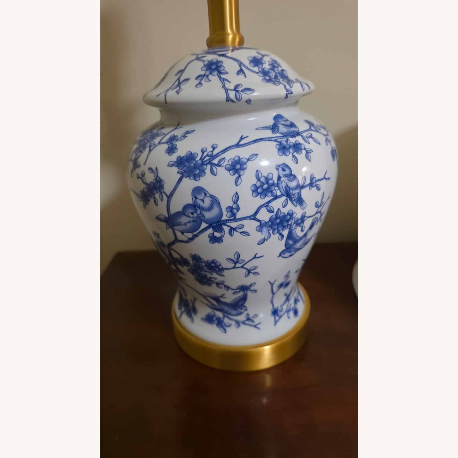 Asian Blue White Classic Floral Table Lamp  - image-9