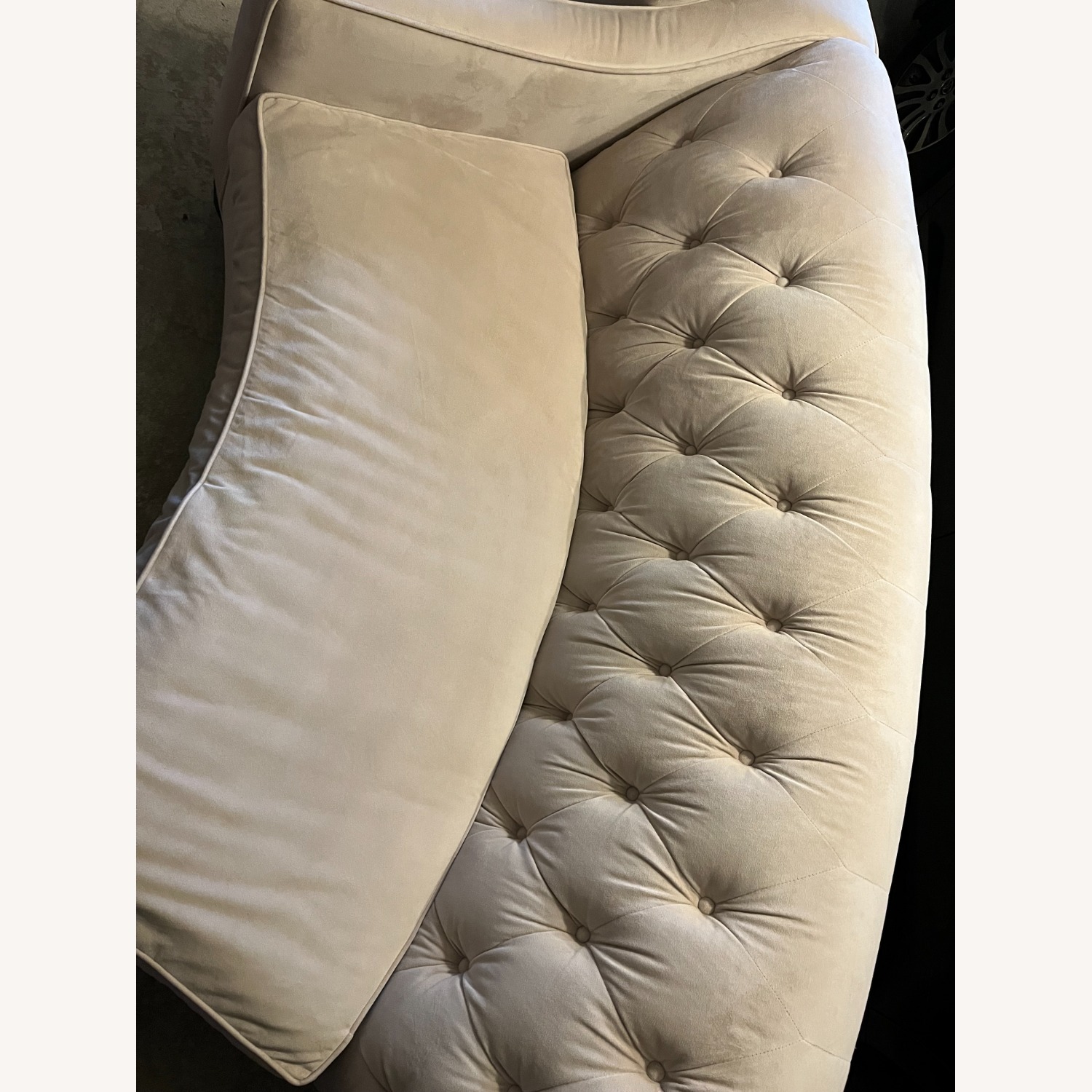 Raymour & Flanigan Ainsley White Fabric 3+ Seater Sofa - image-5