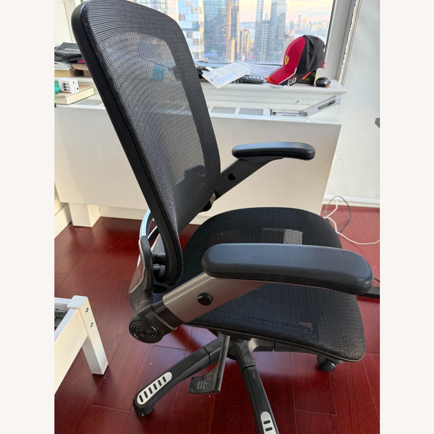 Ergonomic Office Chair - image-3