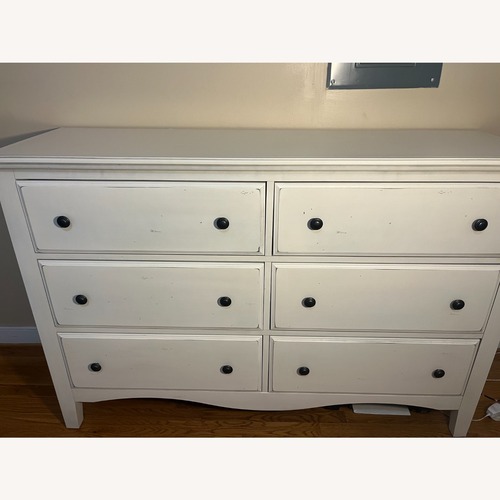 Used Beachy 6 Drawer Dresser for sale on AptDeco
