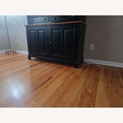 Used Cabinet Set for sale on AptDeco