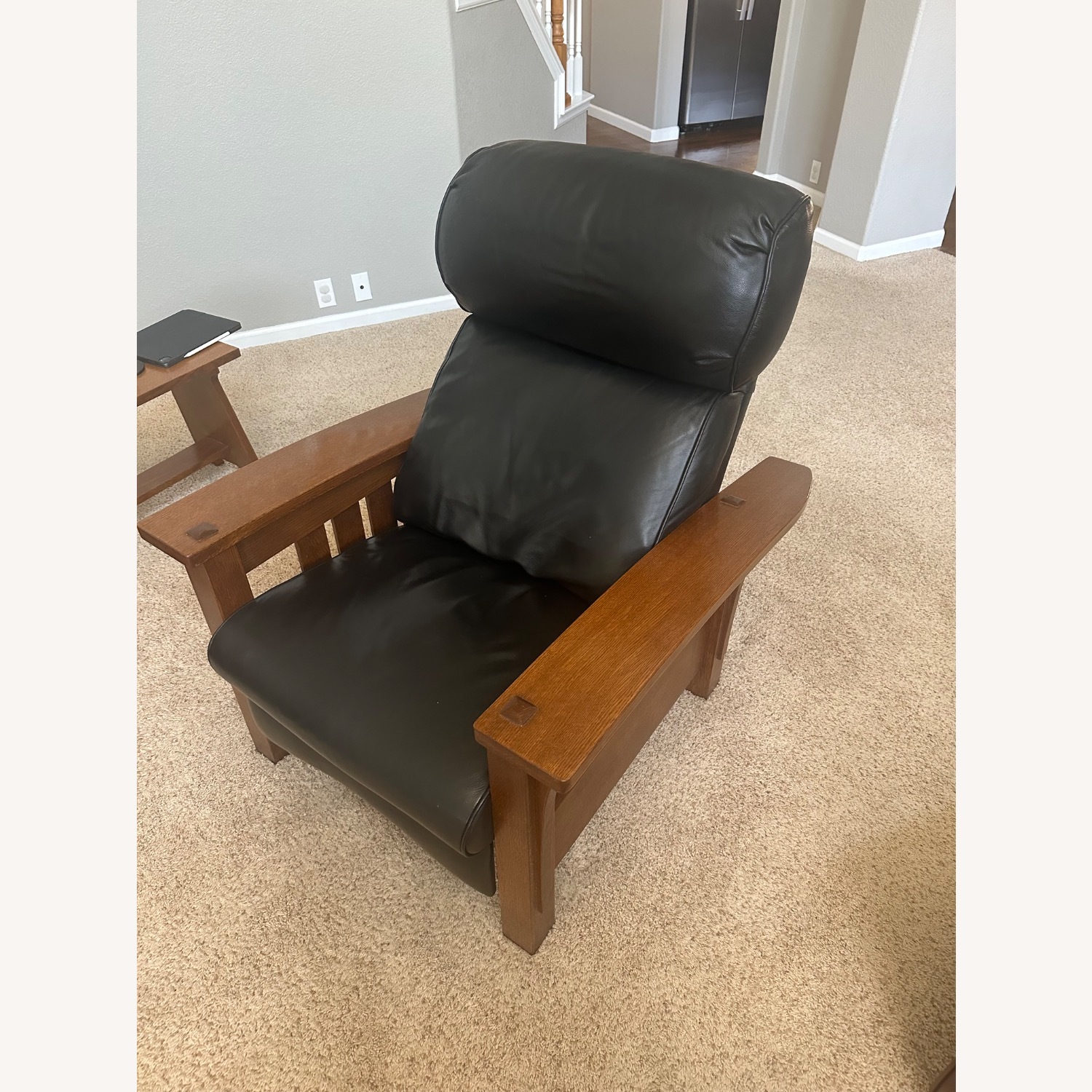 Stickley Bustle Back Leather Recliner - image-6