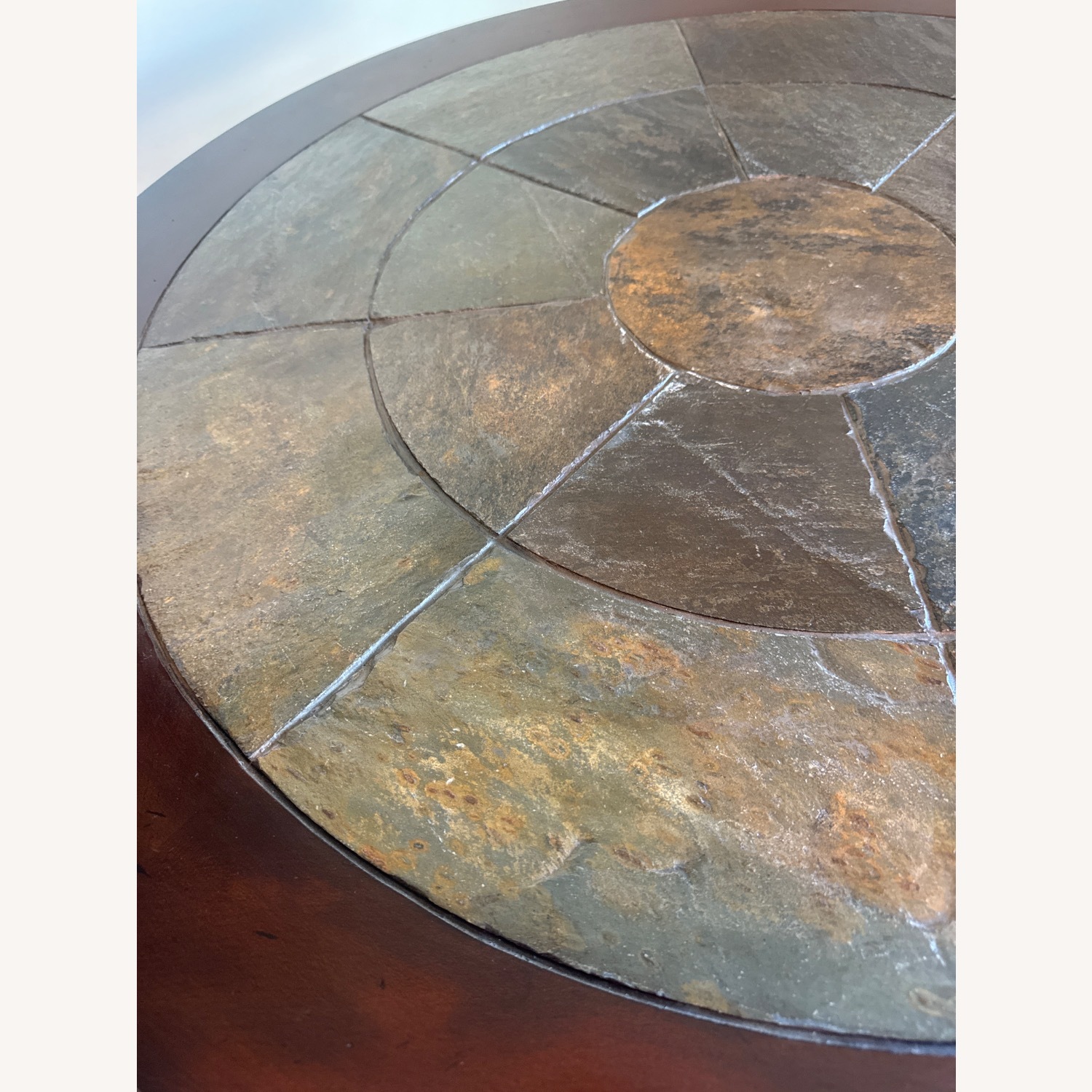 Bar Round Table With 2 High Chairs - image-6