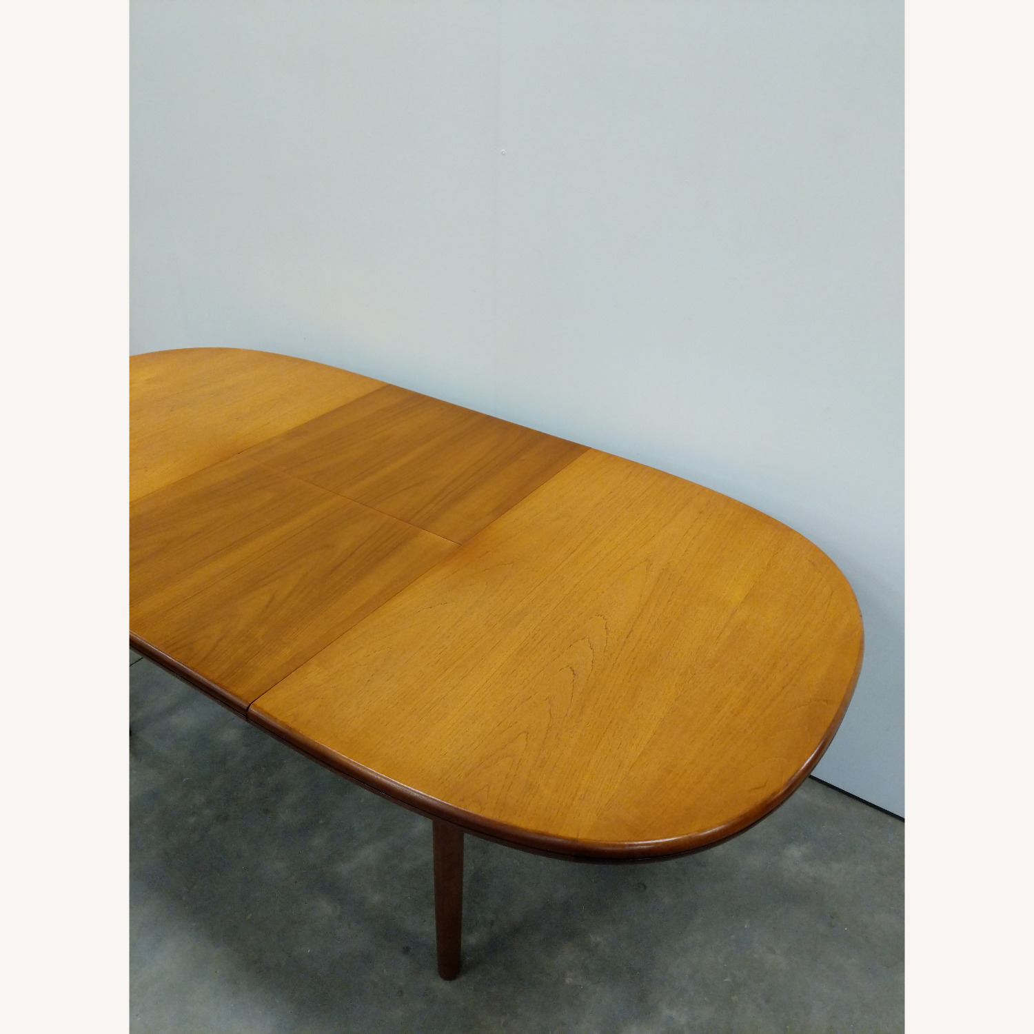 Vintage/Antique Dining Table - image-10