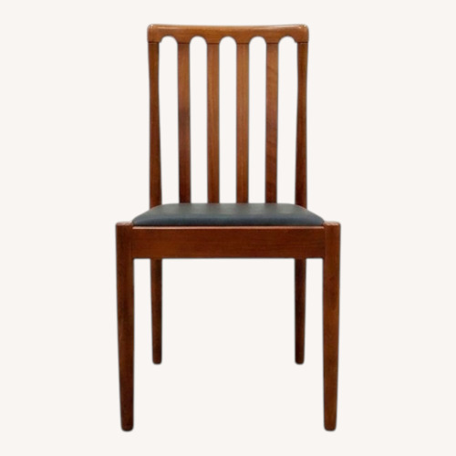 Used 4 Vintage Mid Century Modern Meredew Dining Chairs for sale on AptDeco