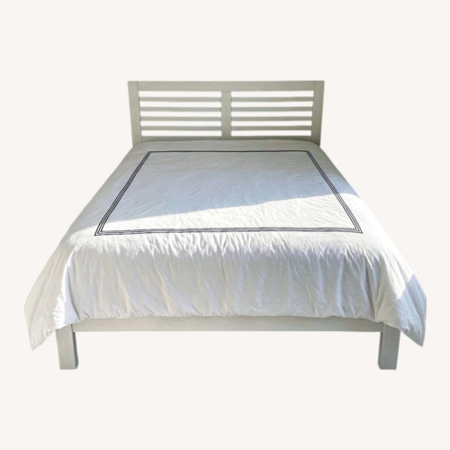 Used White Wood Queen Bed  for sale on AptDeco