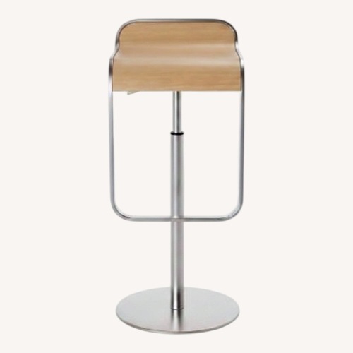 Used Design Within Reach Lem Chair for sale on AptDeco