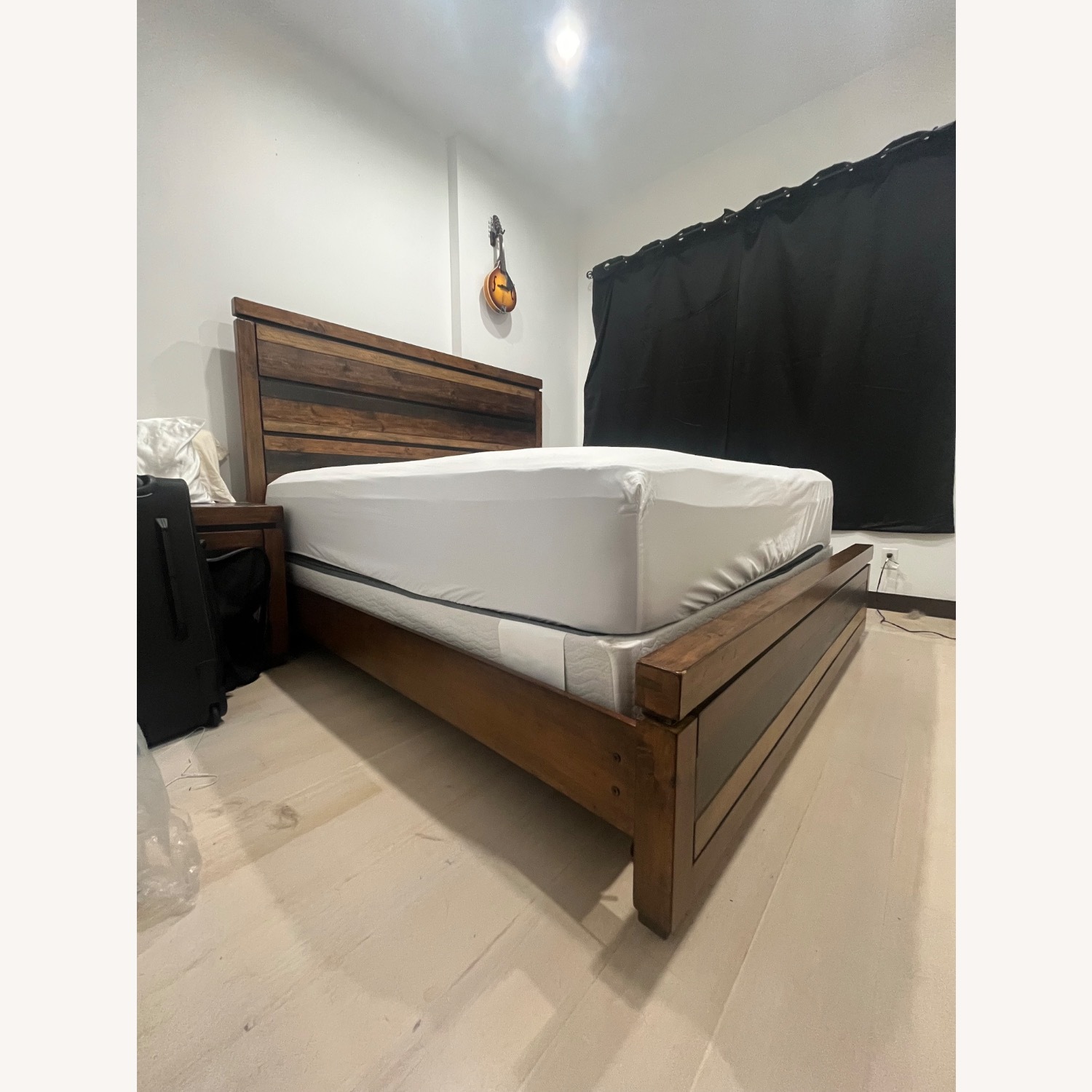 Rooms To Go Cindy Crawford Natural Wood King Bed - image-3