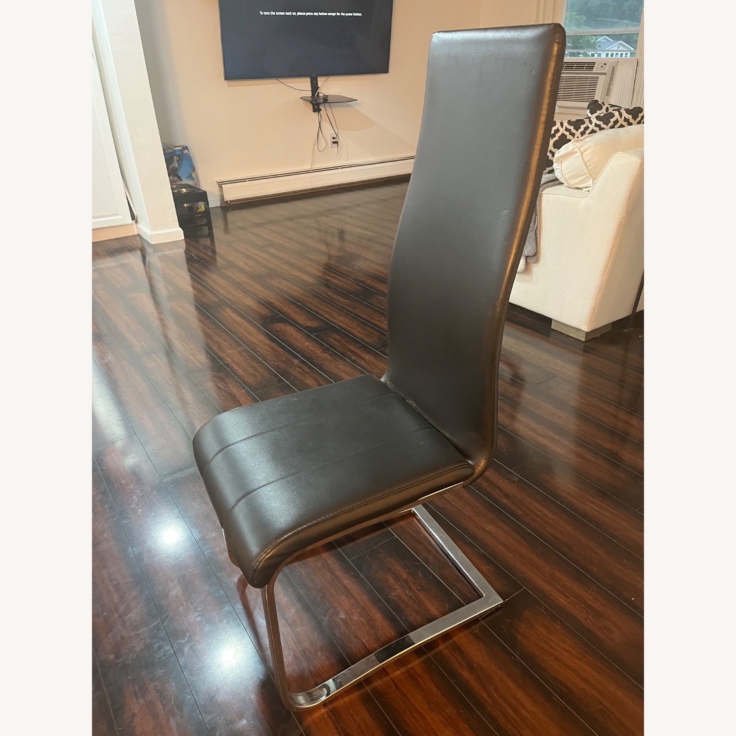 Dining Table with 6 Chairs - image-3