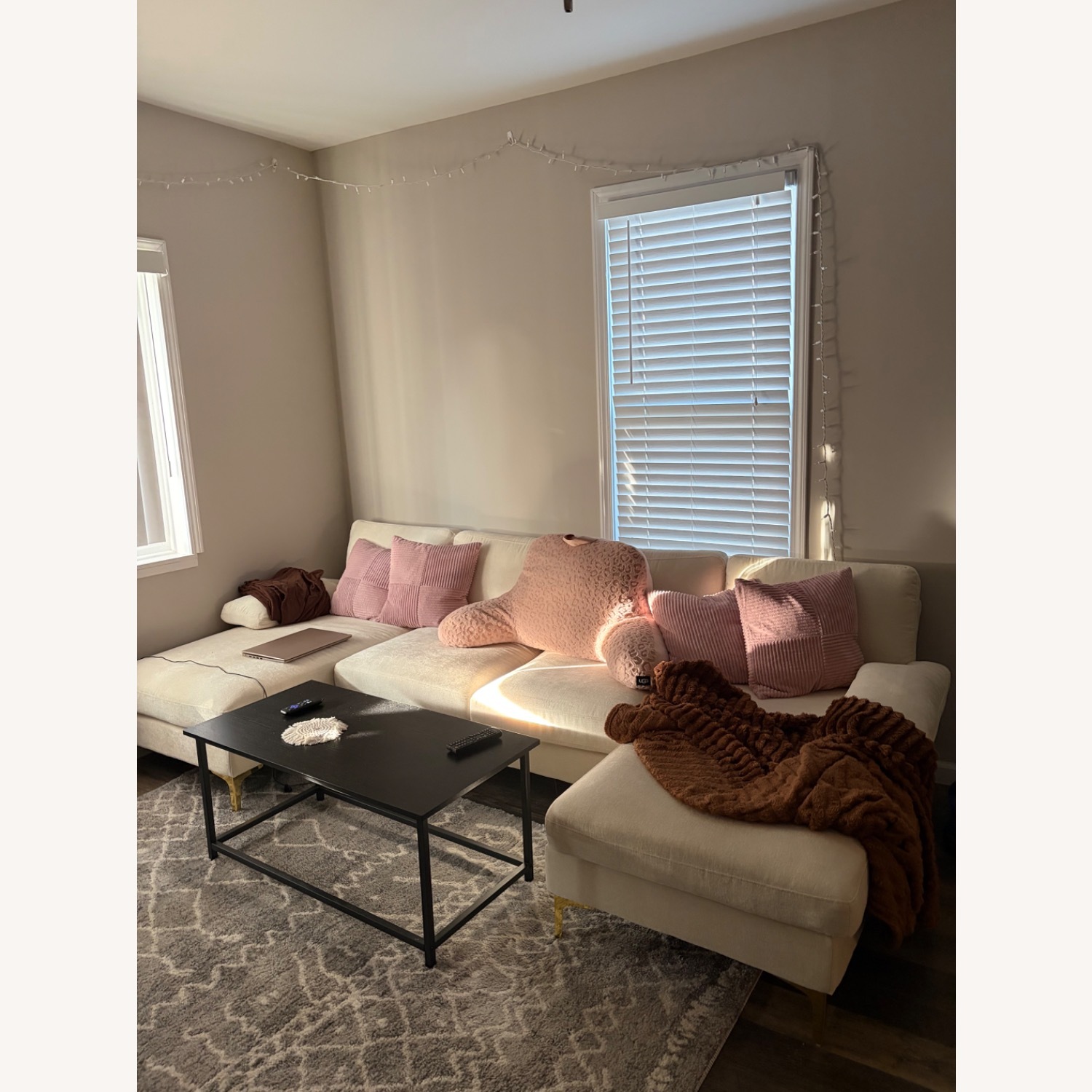 White 3+ Piece Sectional - image-3