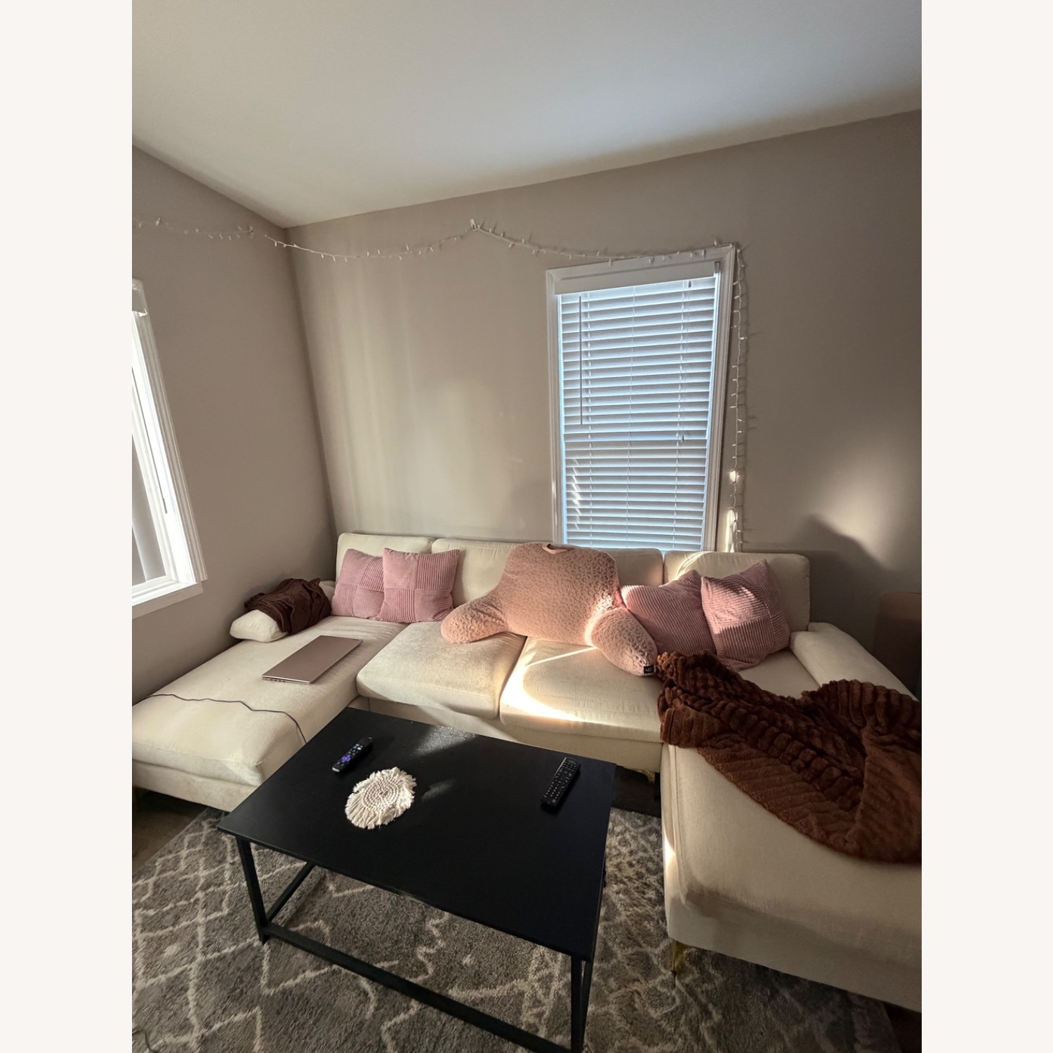 White 3+ Piece Sectional - image-2