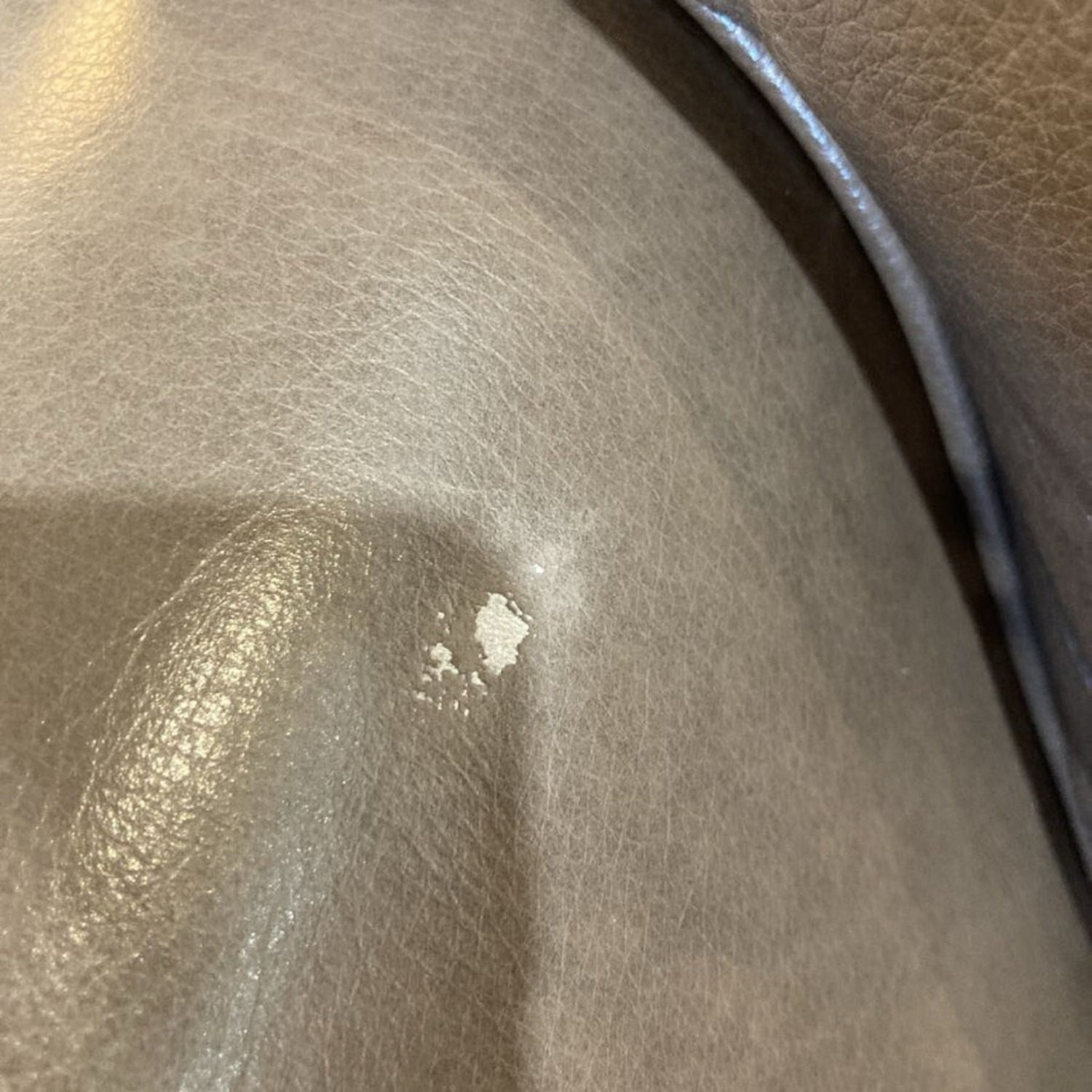 Three Seat Leather Roll-Arm w Nailhead Trim Sofa - image-9