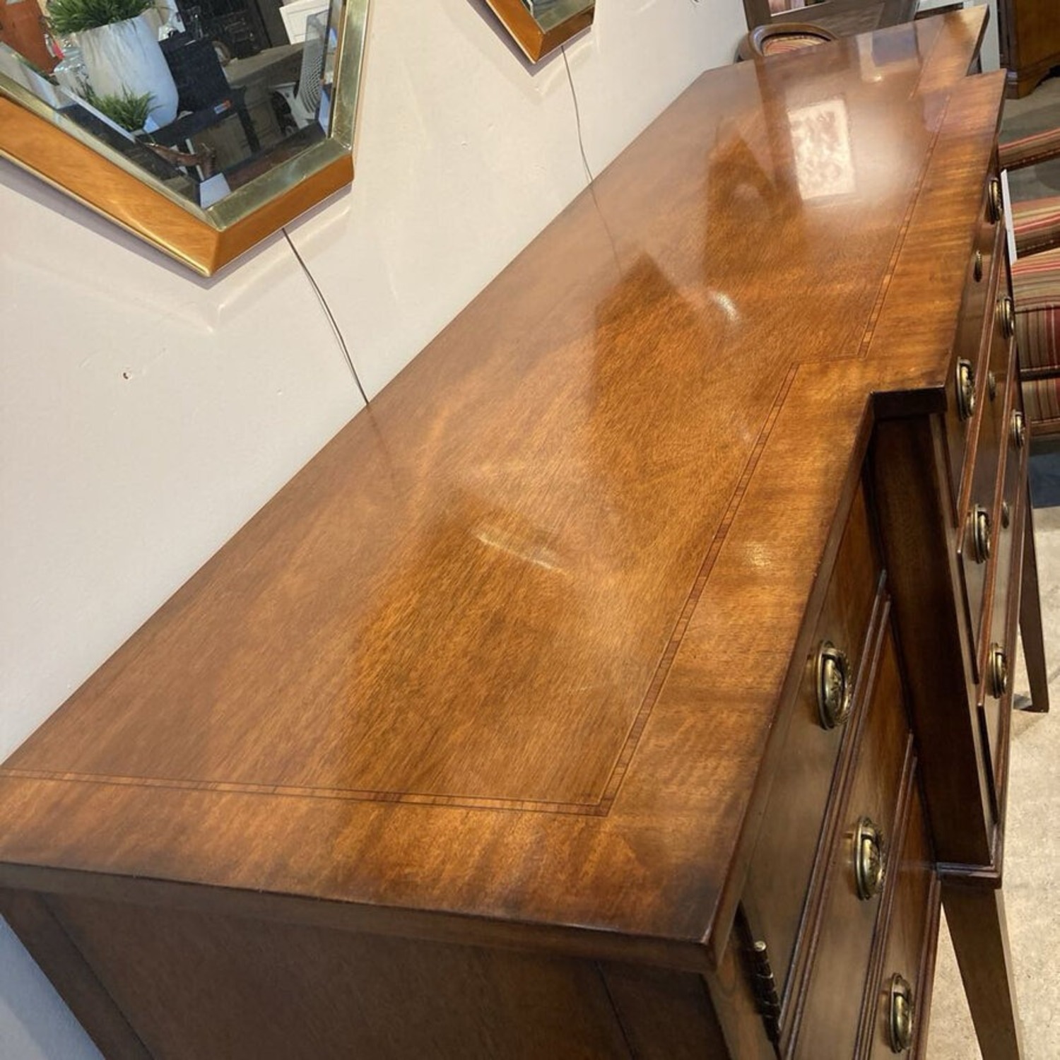 Henredon Breakfront Mahogany 3-Drawer Sideboard - image-4