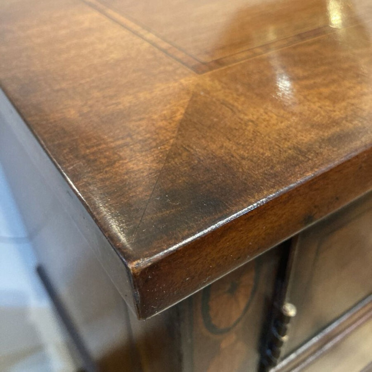 Henredon Breakfront Mahogany 3-Drawer Sideboard - image-12