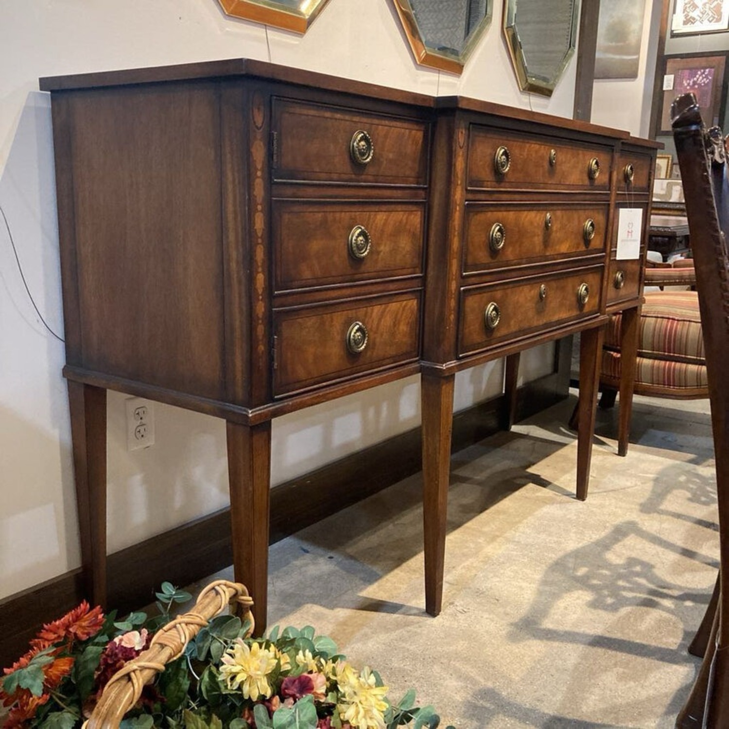 Henredon Breakfront Mahogany 3-Drawer Sideboard - image-2