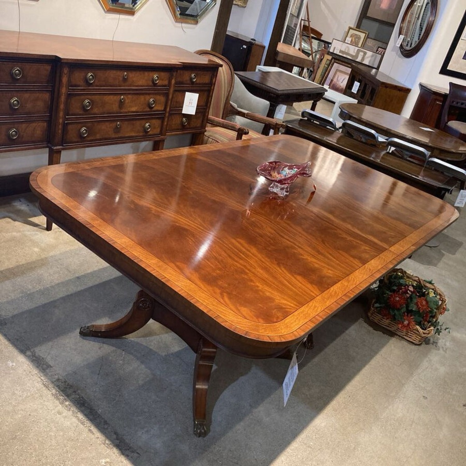 Banded Mahogany Double Pedestal Dining Table - image-4