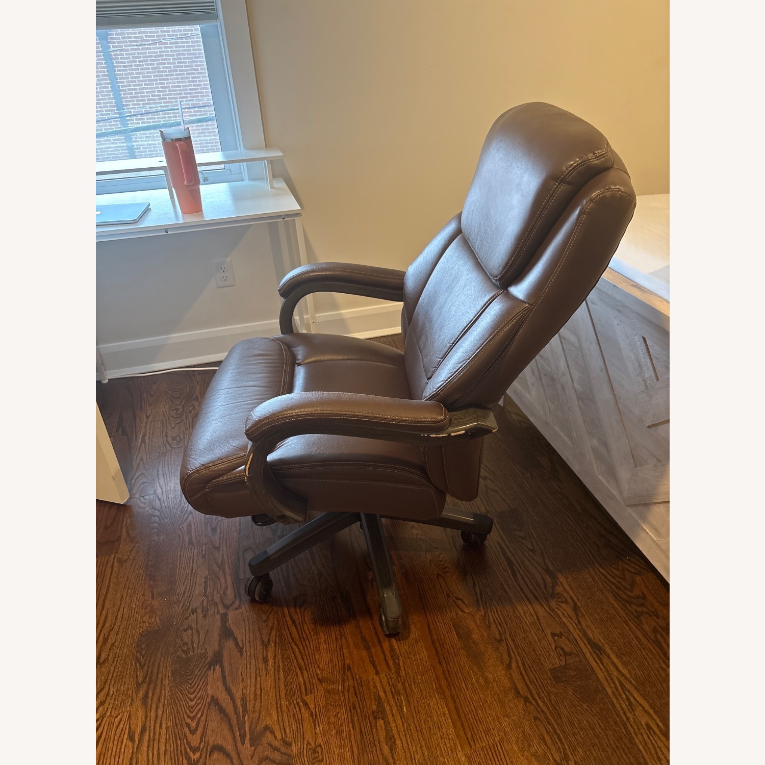 La-Z-Boy Dark Brown Fabric Office Chairs - image-3