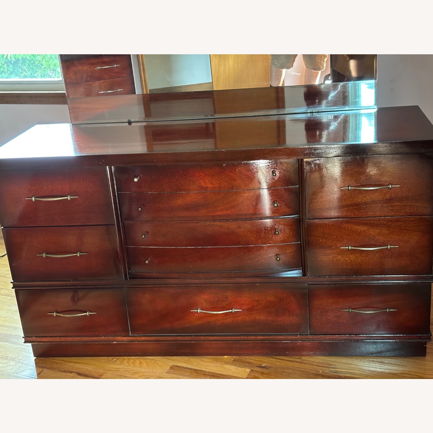 Dixie Furniture Company Mahogany Dresser - image-12