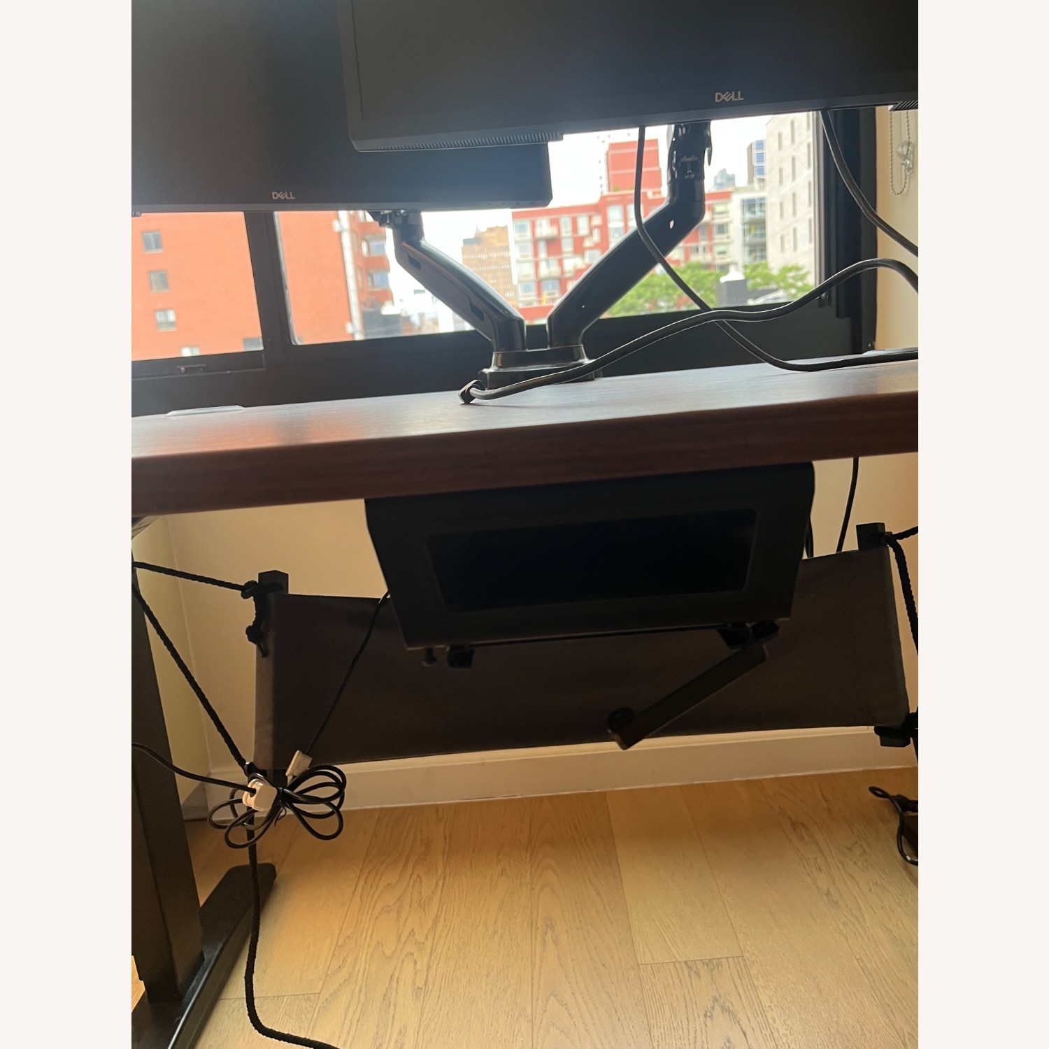 Uplift Standing Desk Walnut - image-9
