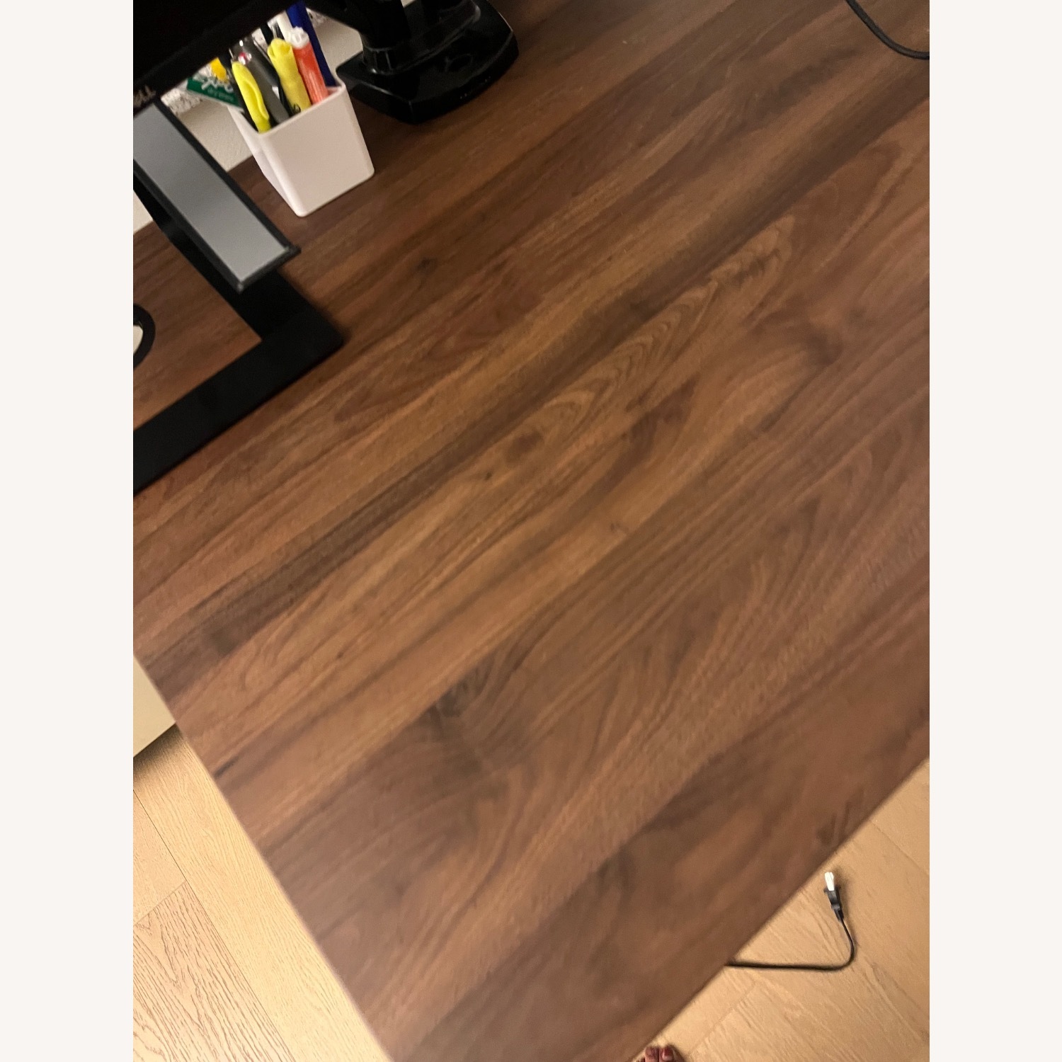 Uplift Standing Desk Walnut - image-2