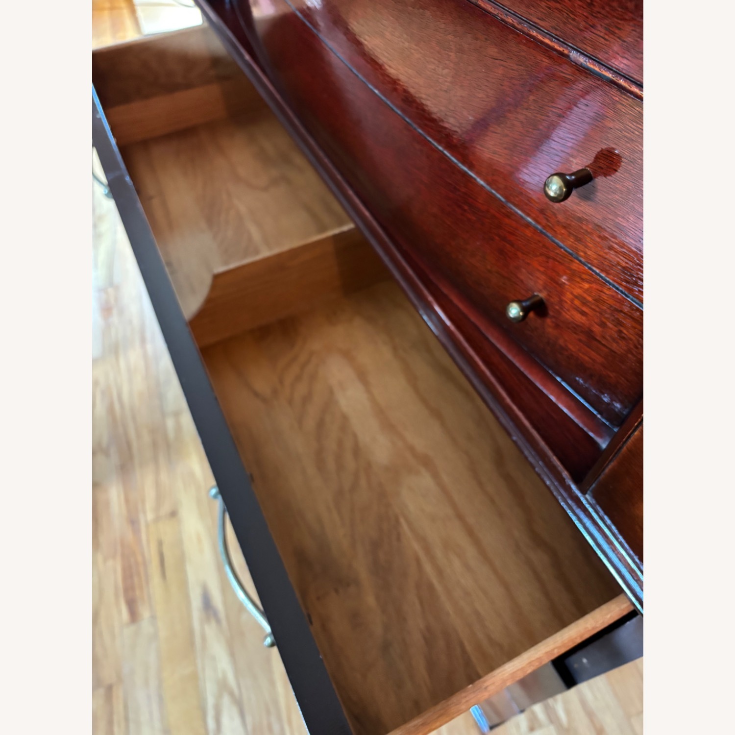 Dixie Furniture Company Mahogany Finish Dresser - image-12