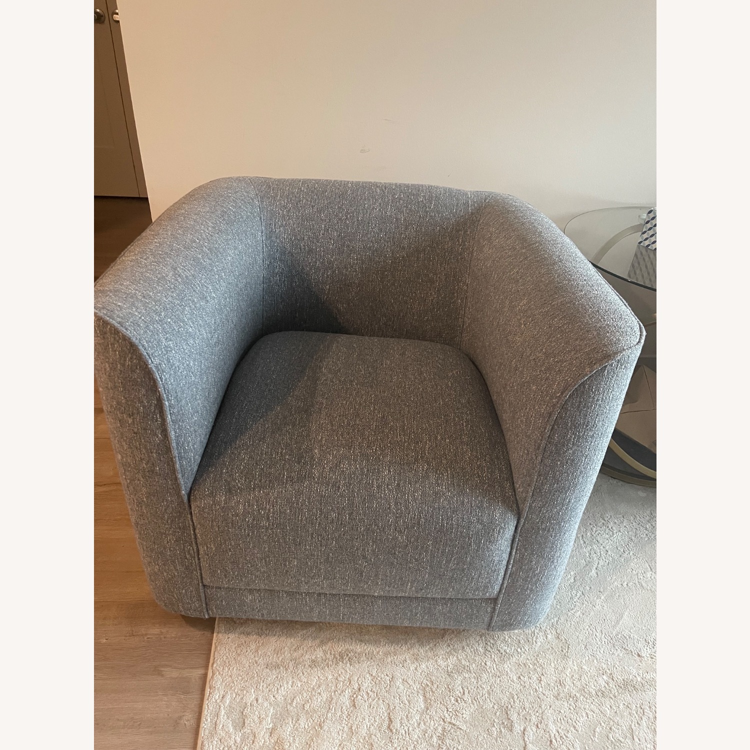 Living Room Accent Chairs - image-6