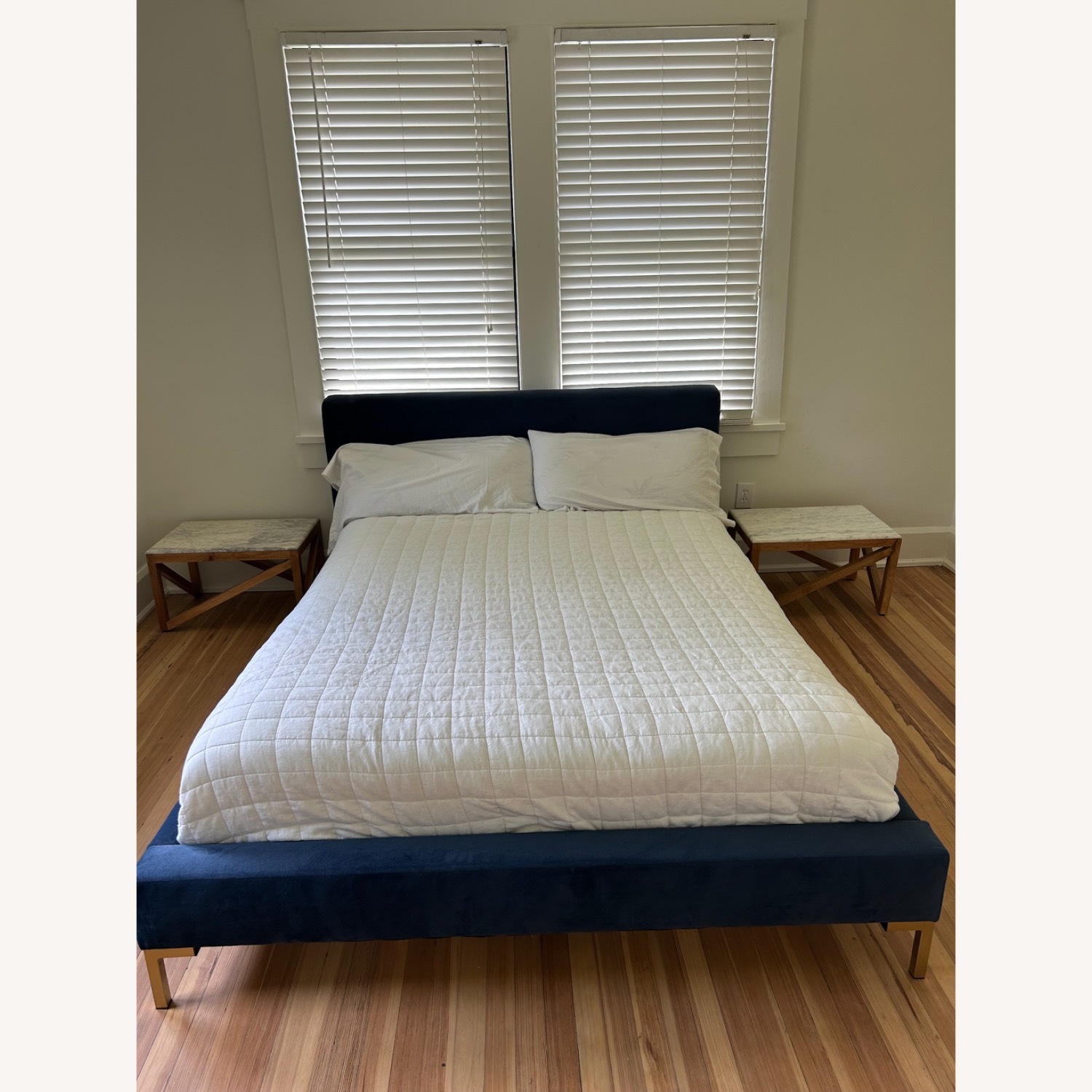 Navy Blue Velvet Upholstered Queen Platform Bed  - image-2
