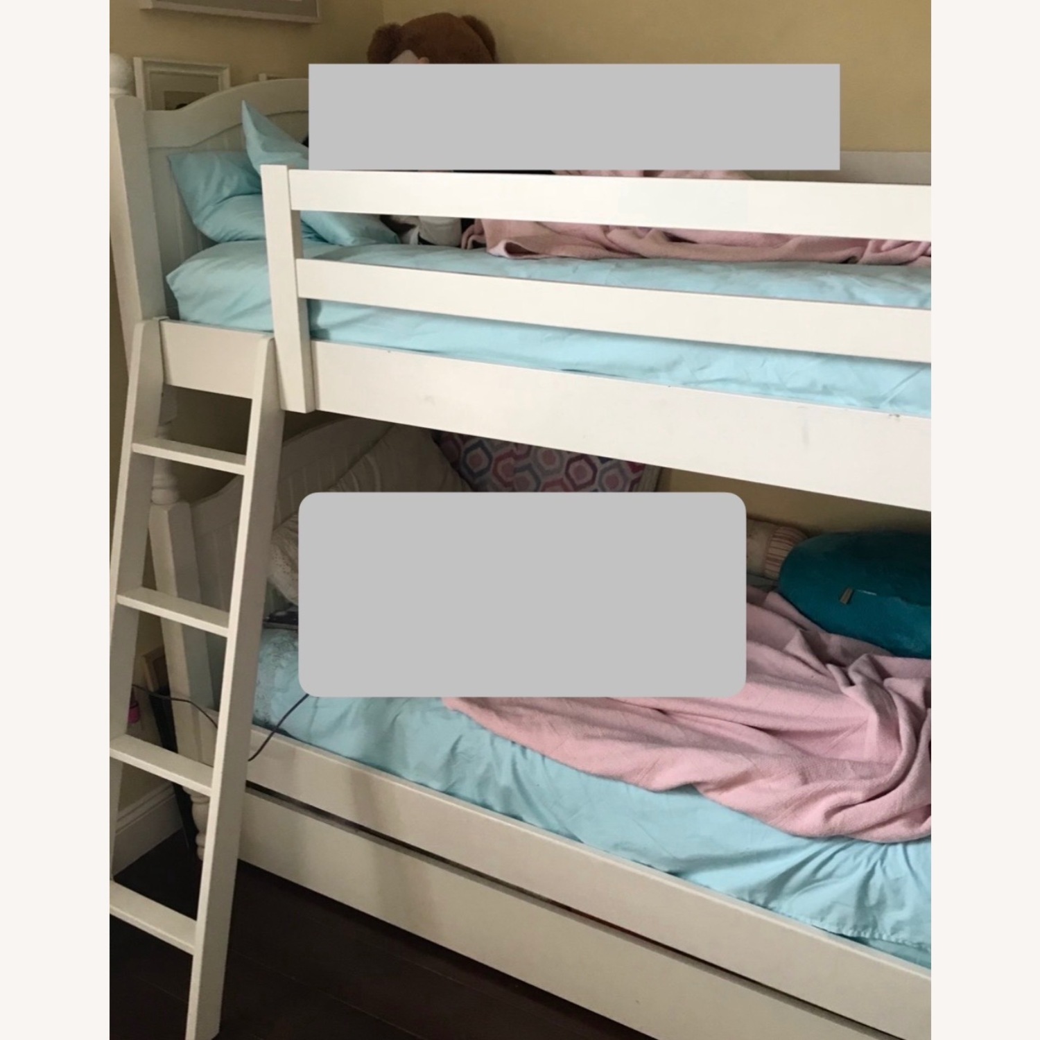 Pottery Barn Kids Catalina Twin Over Twin Bunk bed - image-4