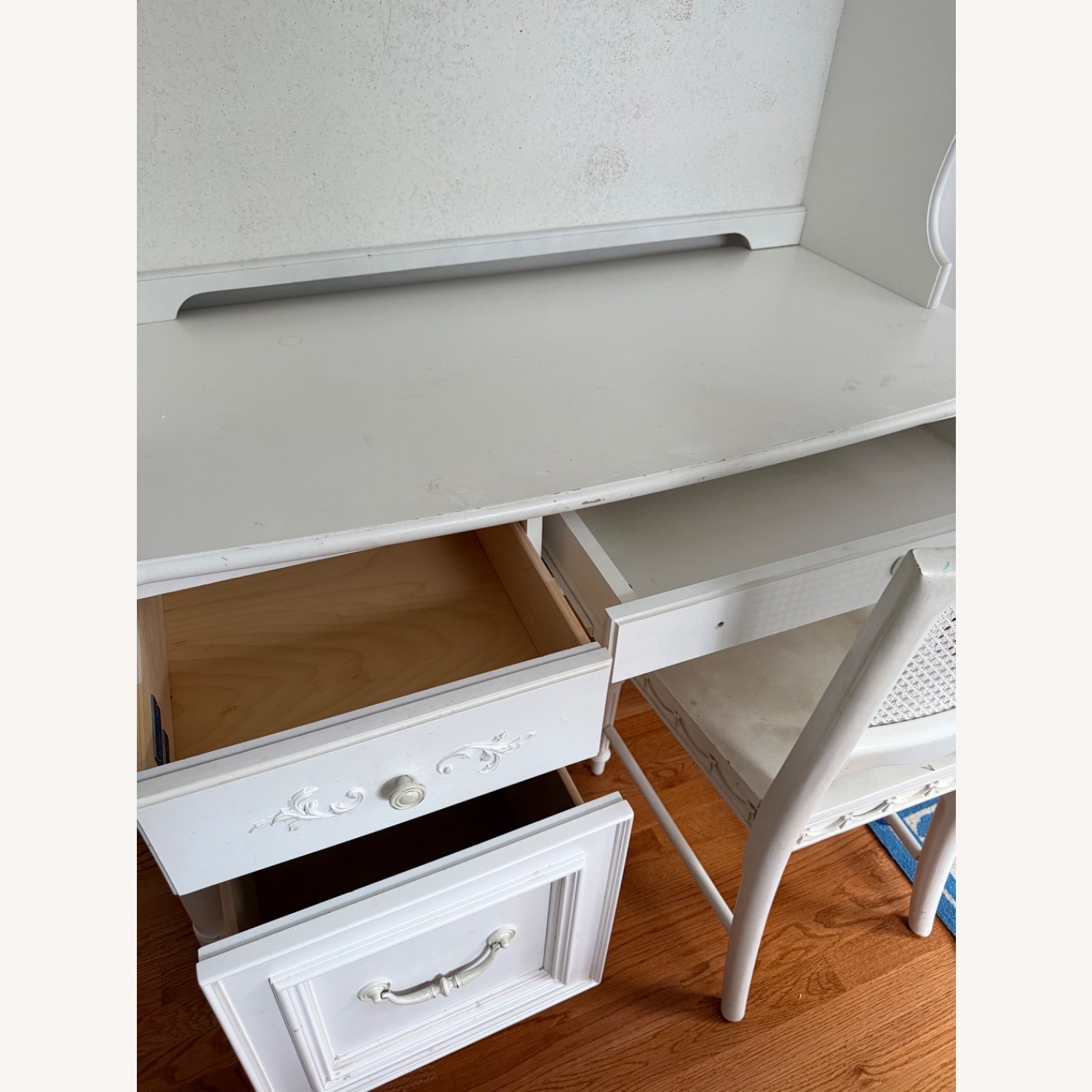 Stanley Furniture Isabella White Wood Desk - image-6